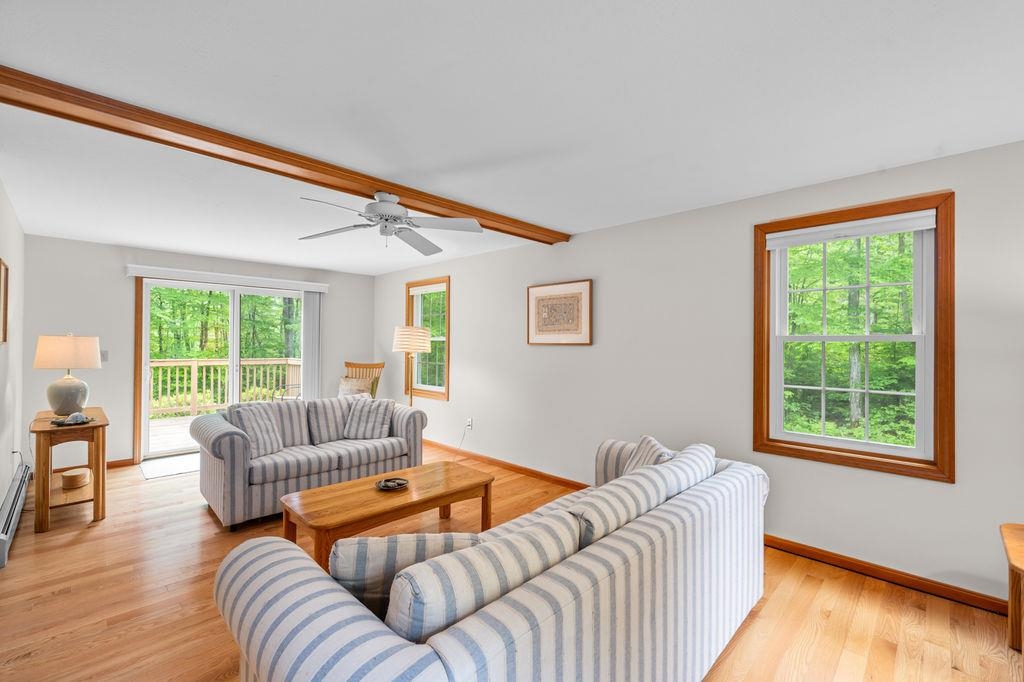 43 Sage Ct, Goffstown, NH 03045