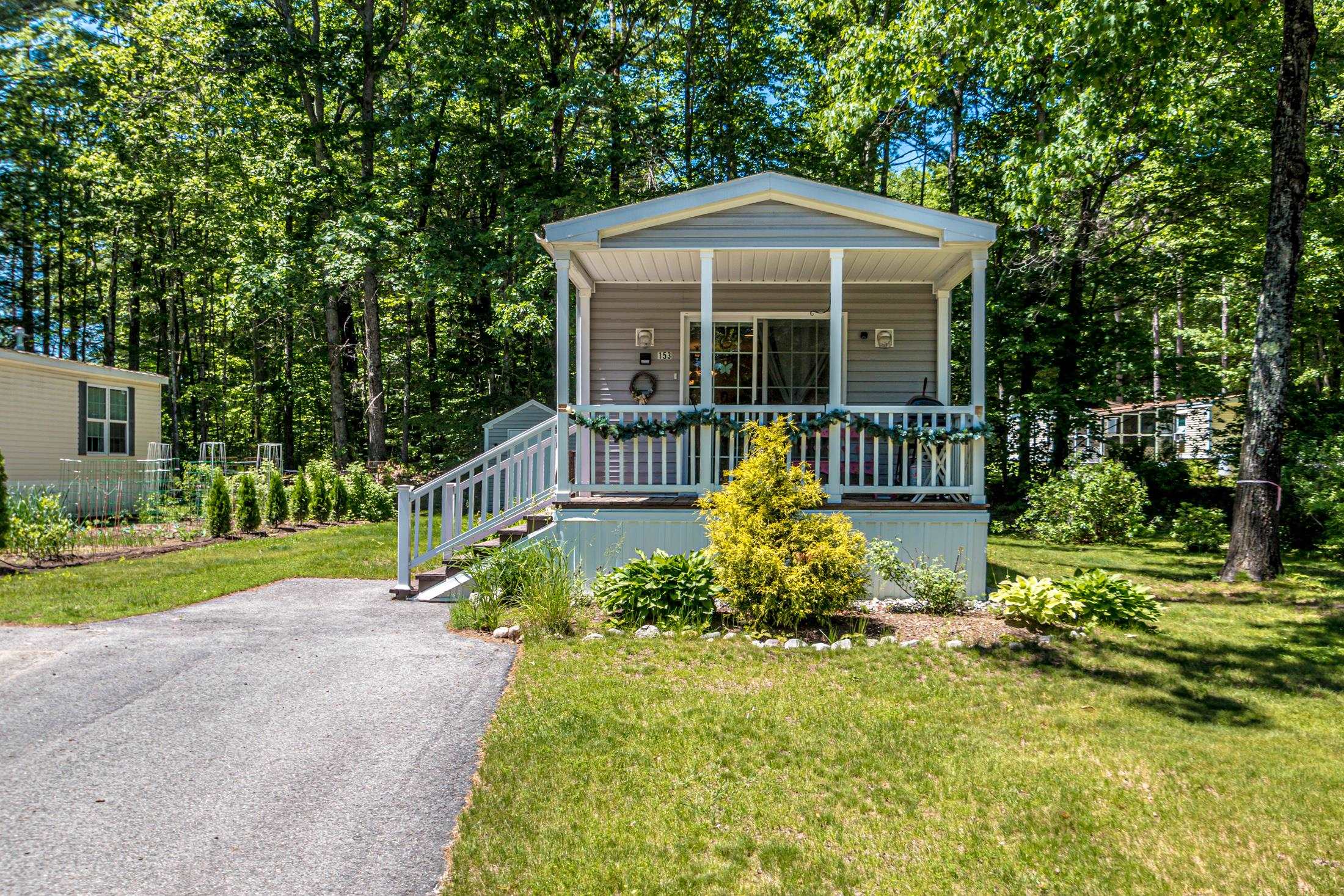 153 Fox Hill Ln, Conway, NH 03813