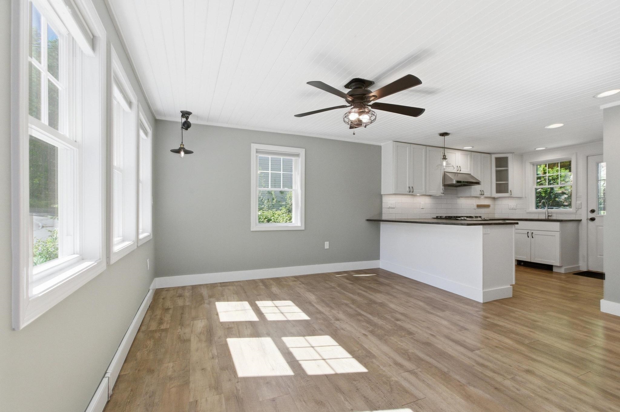30 George St, Dover, NH 03820
