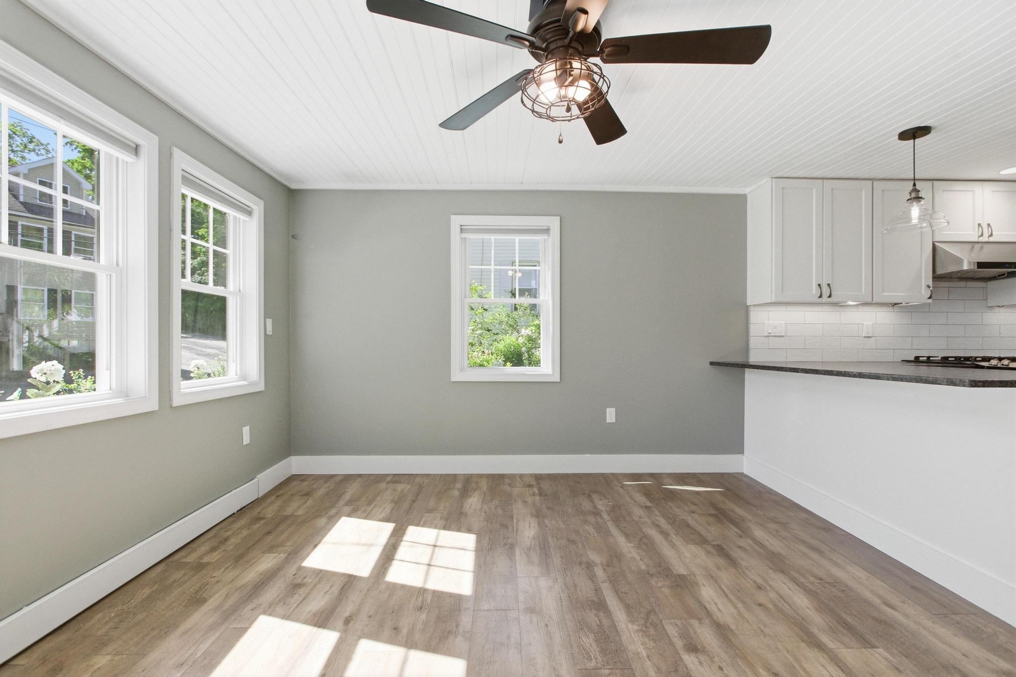 30 George St, Dover, NH 03820