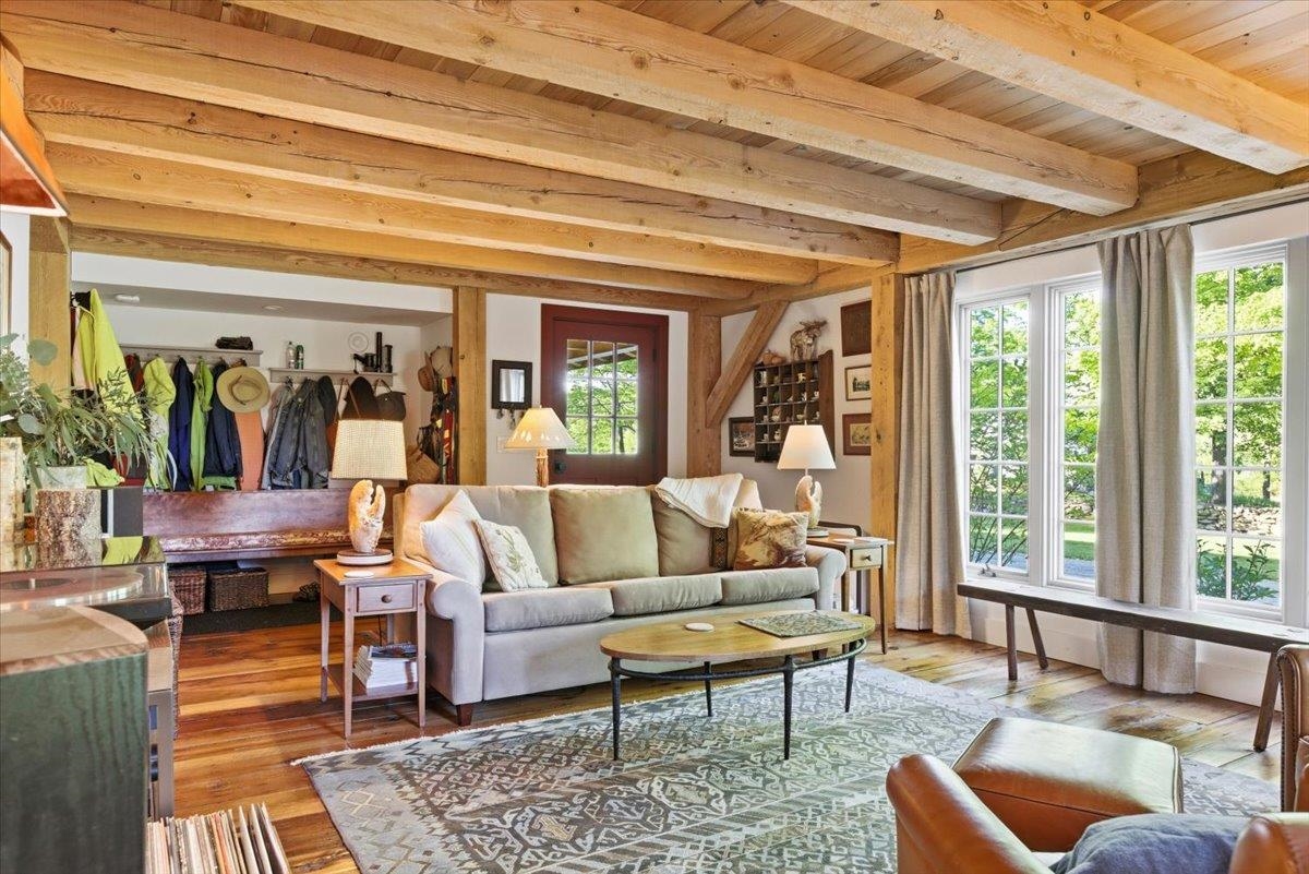 Comfortable Space