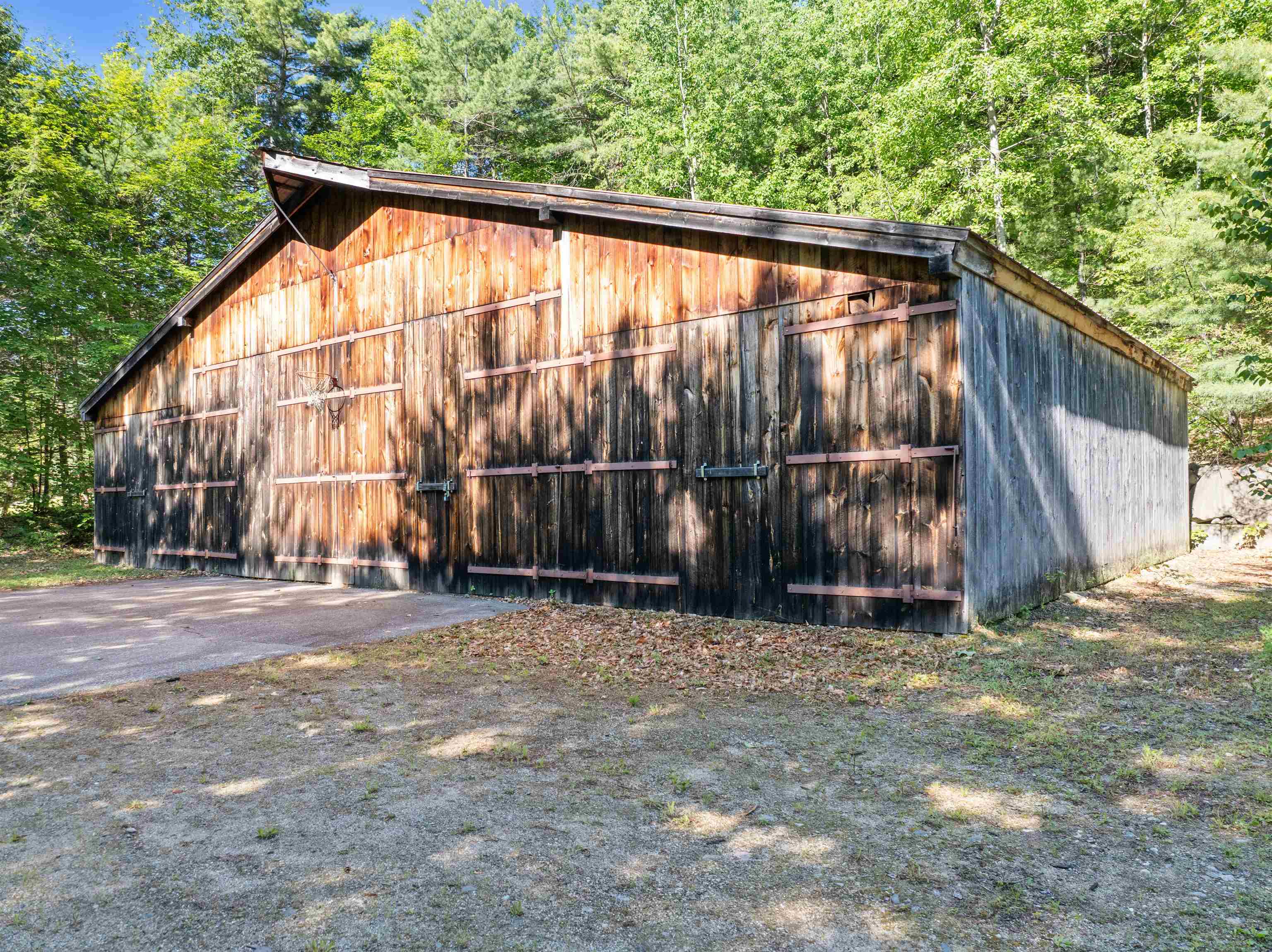 175 Tate Rd, Gilford, NH 03249