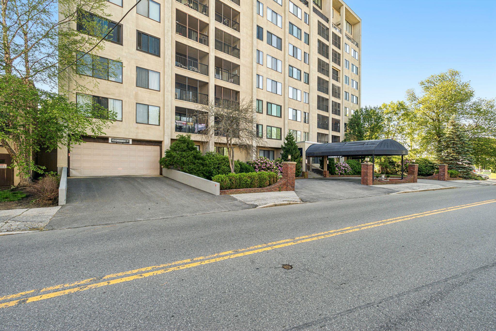 55 River Rd #6A, Manchester, NH 03104