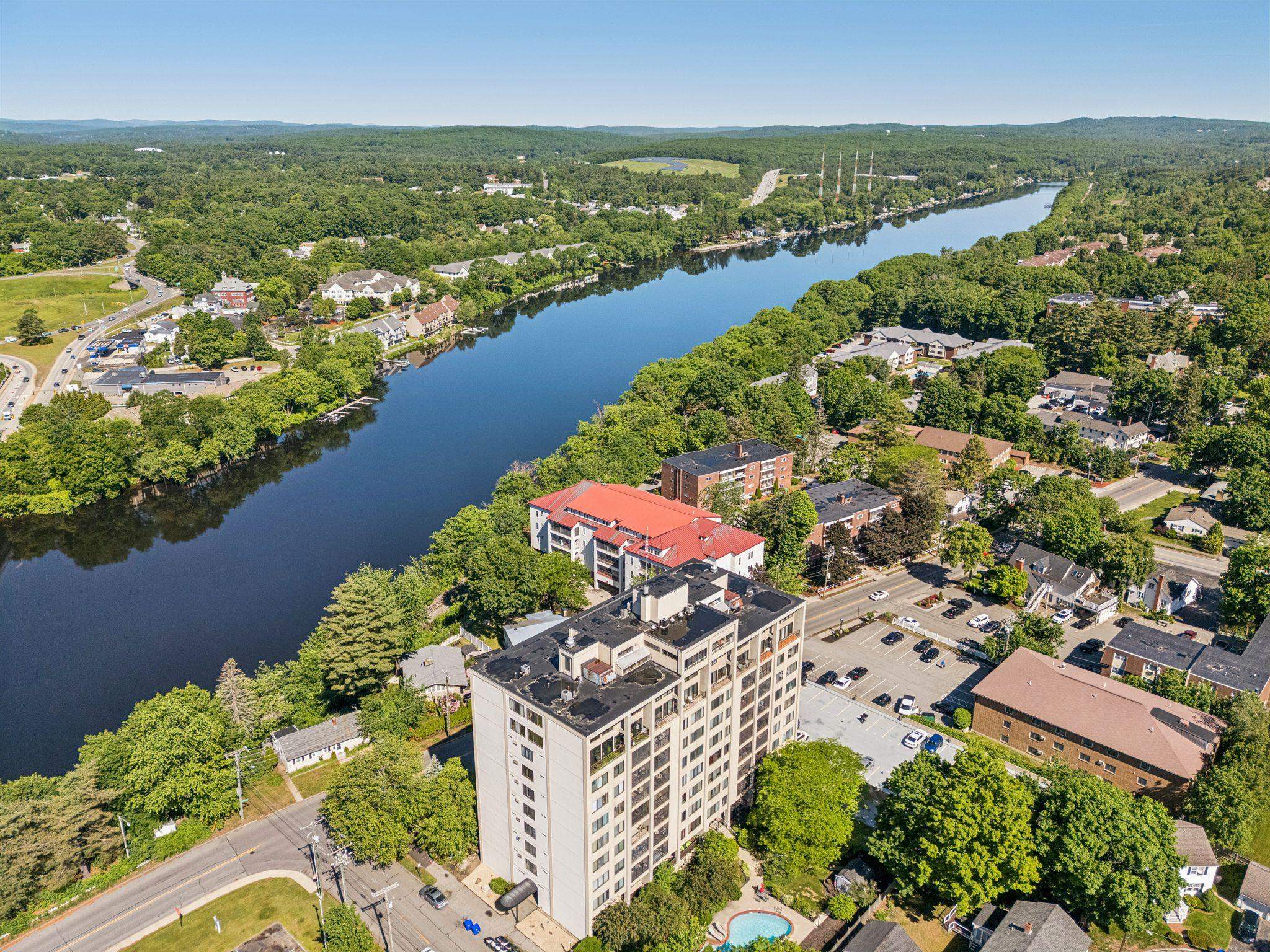 55 River Rd #6A, Manchester, NH 03104