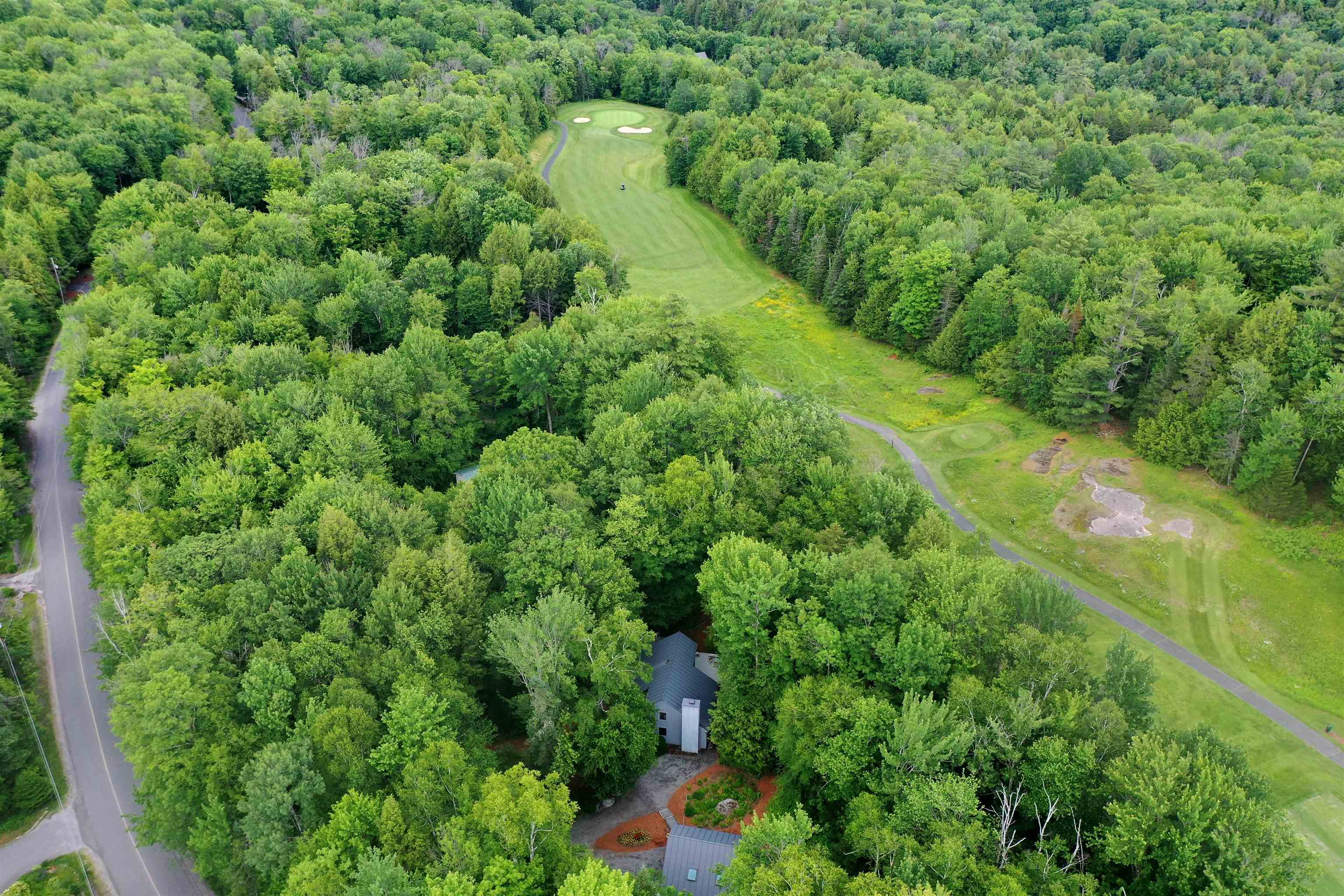 78 Greensward Dr, Grantham, NH 03753