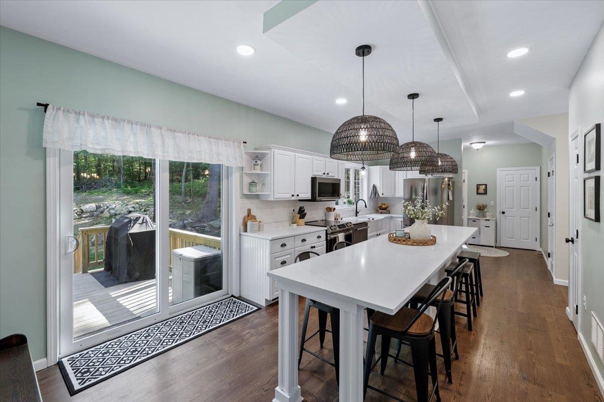 165 Governors Rd, Pittsfield, NH 03263