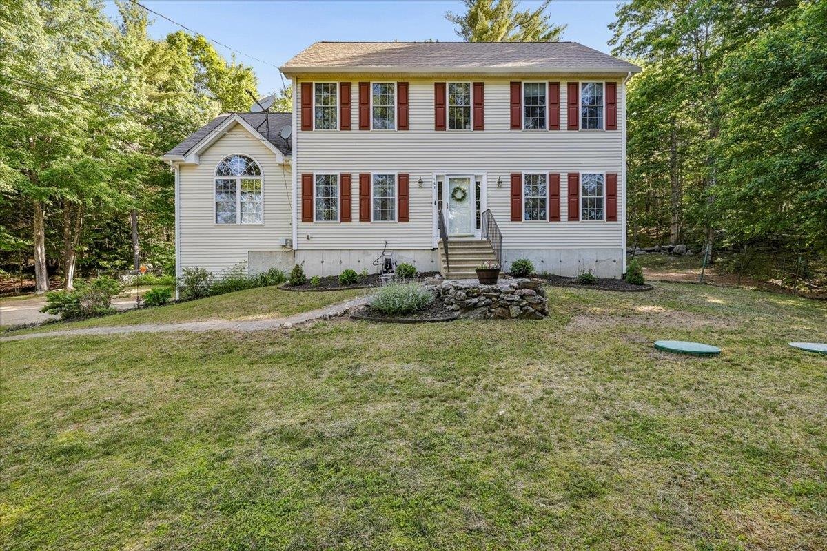 165 Governors Rd, Pittsfield, NH 03263