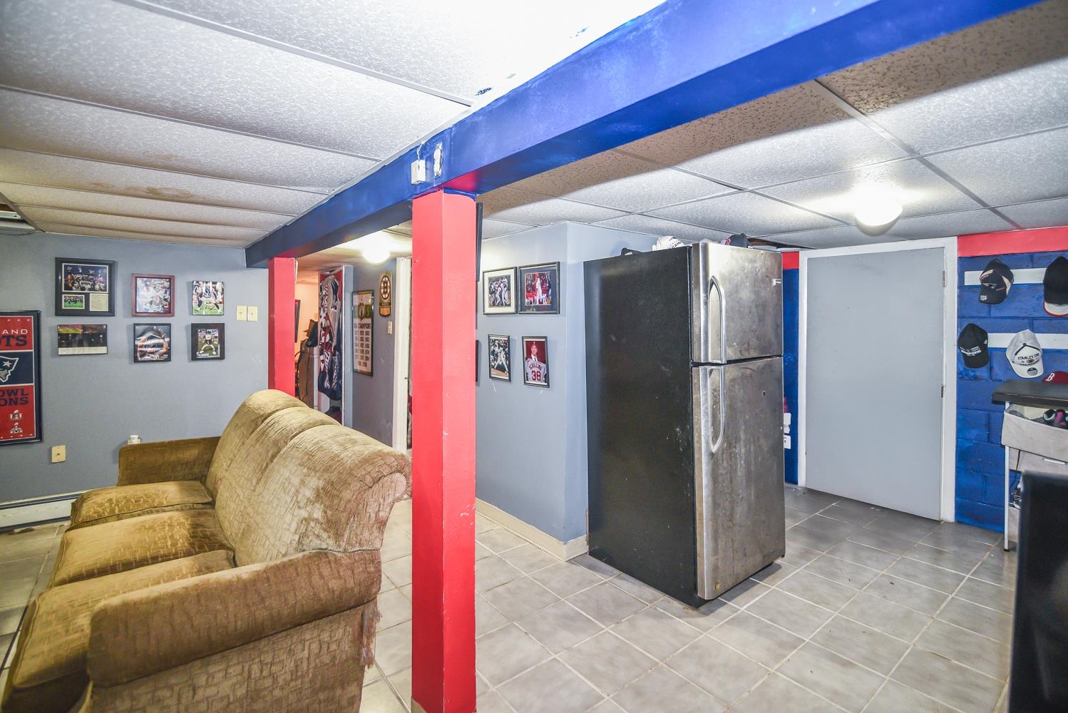12 Henry St, Salem, NH 03079