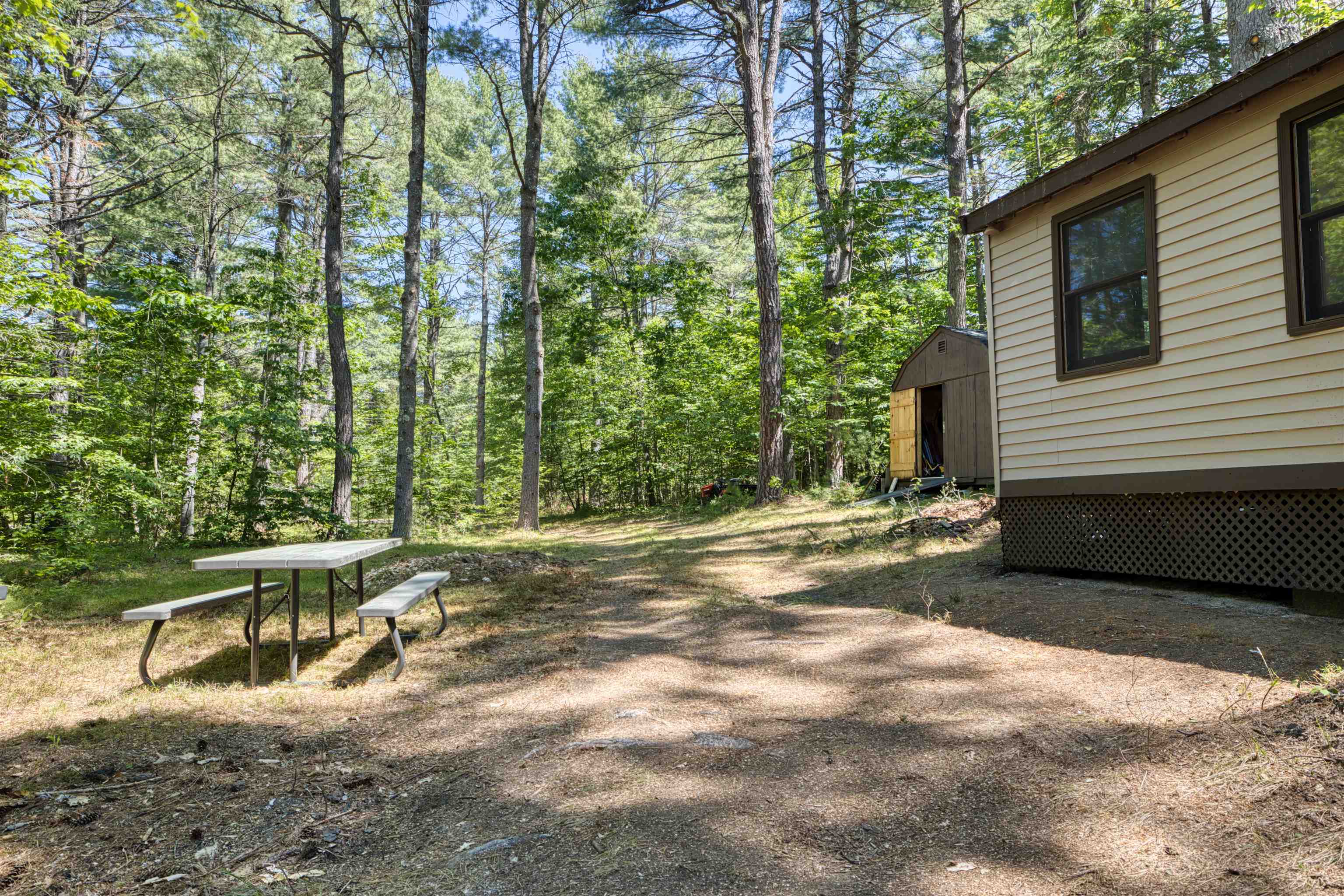 29 Milford Ave, Freedom, NH 03836