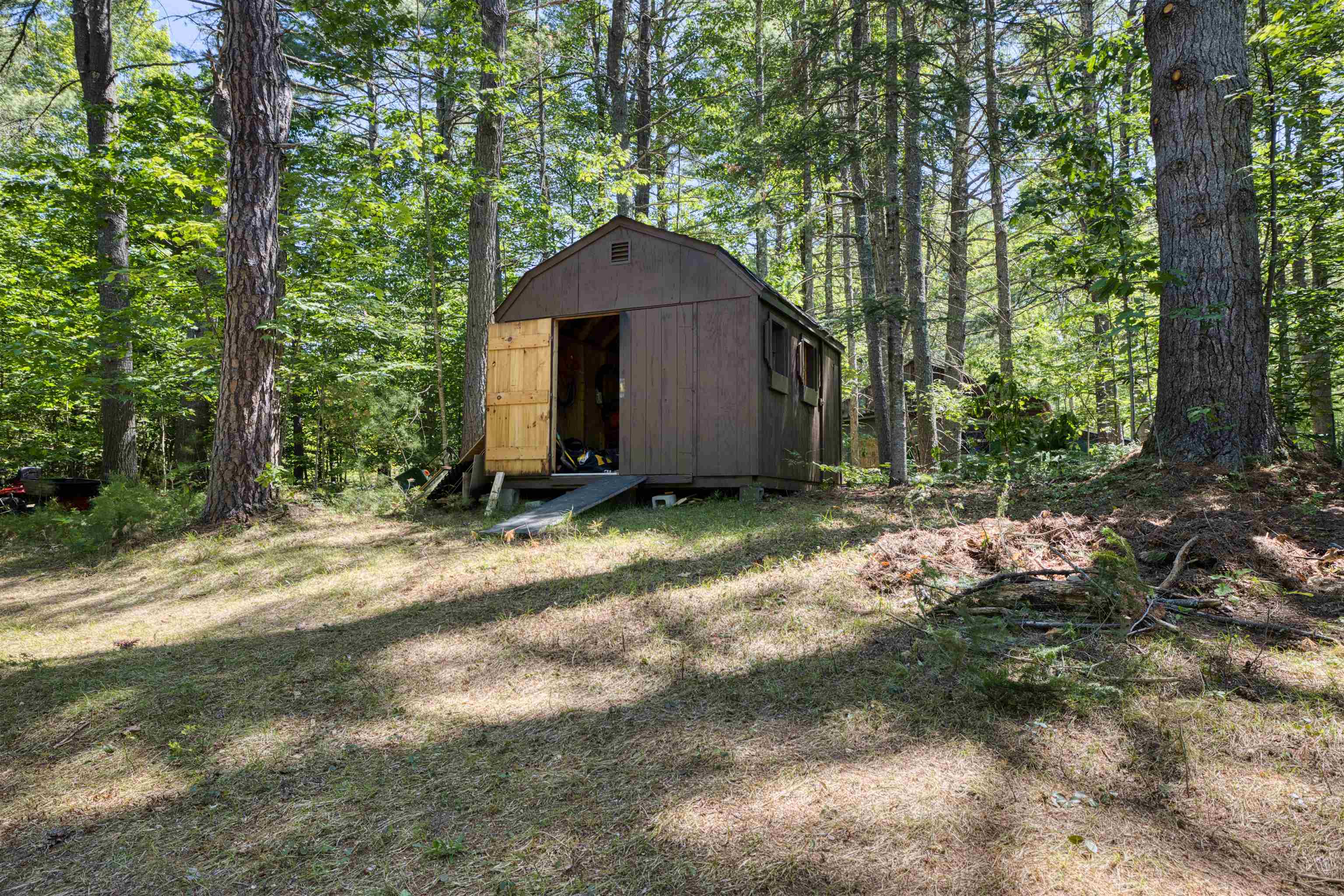 29 Milford Ave, Freedom, NH 03836
