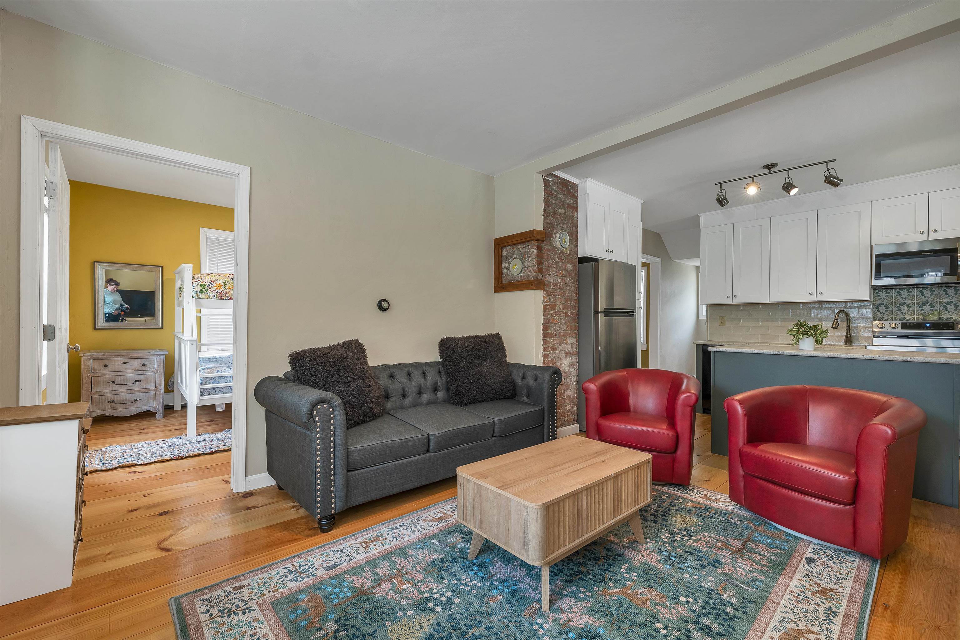 51 Grove St, Bartlett, NH 03812