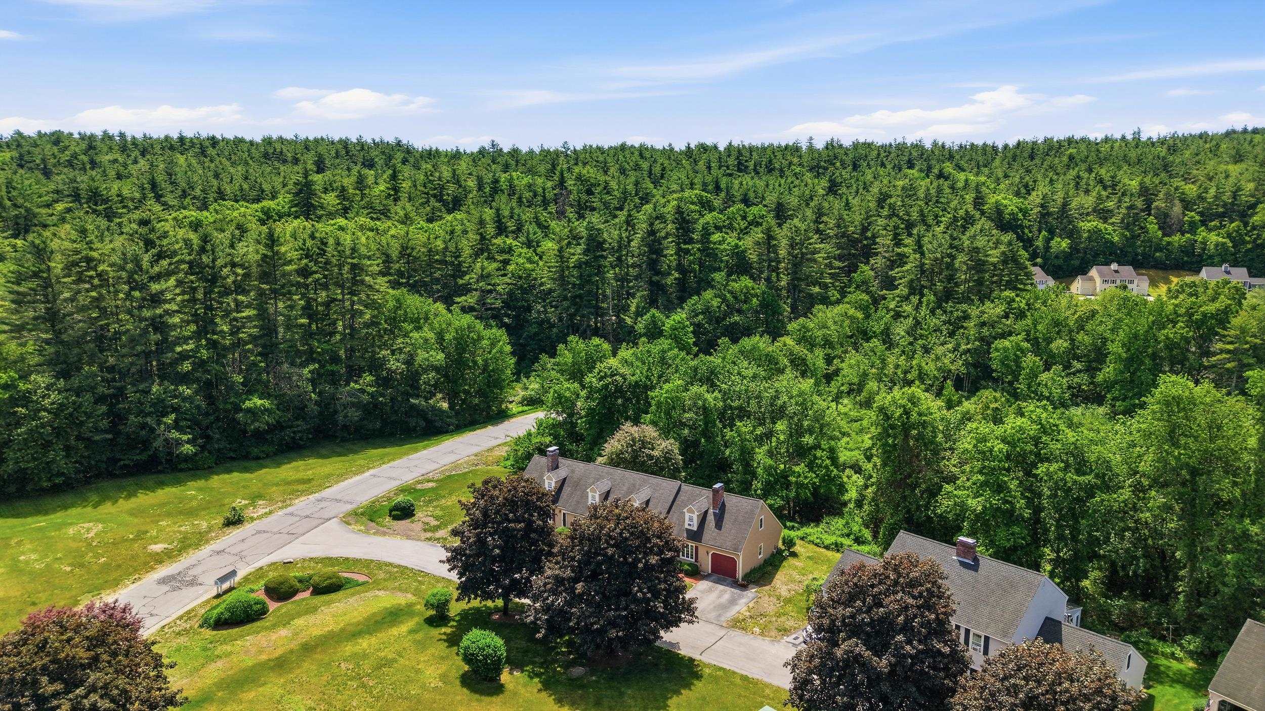 29 Great Brook Rd, Milford, NH 03055
