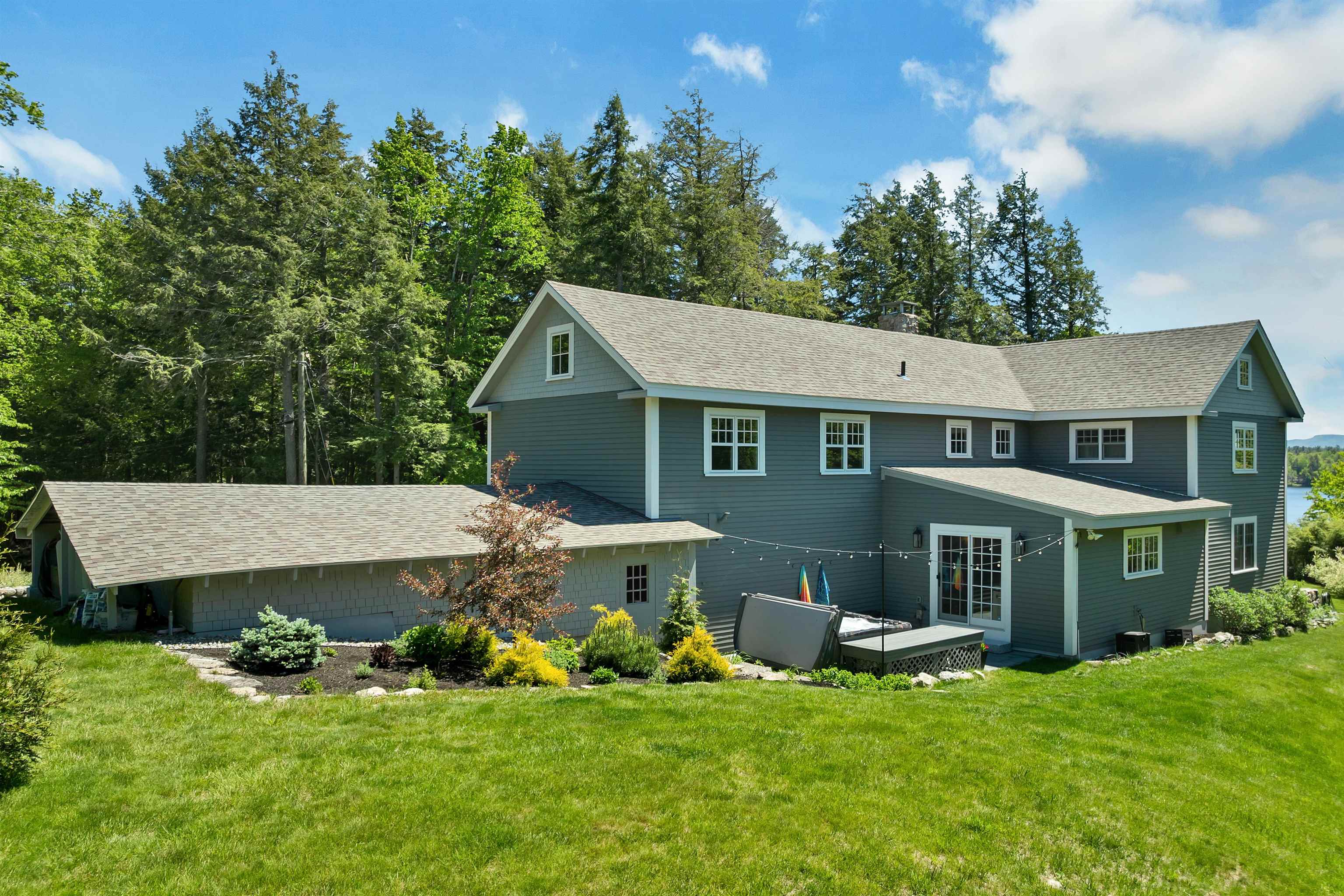 50 Ice House Rd, New London, NH 03257