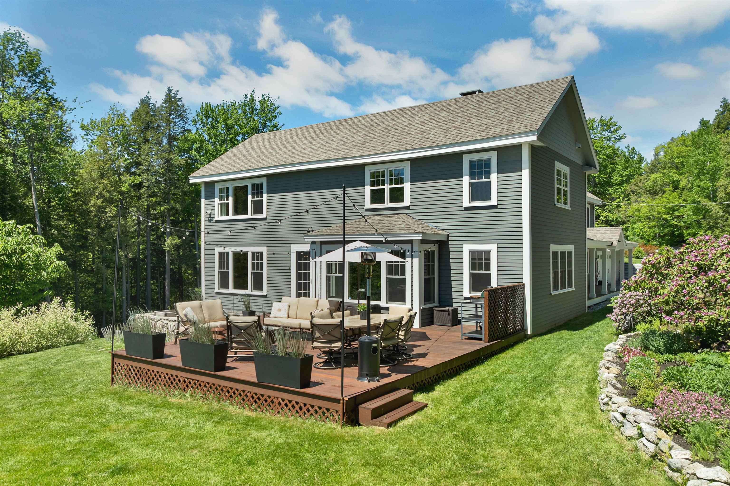 50 Ice House Rd, New London, NH 03257