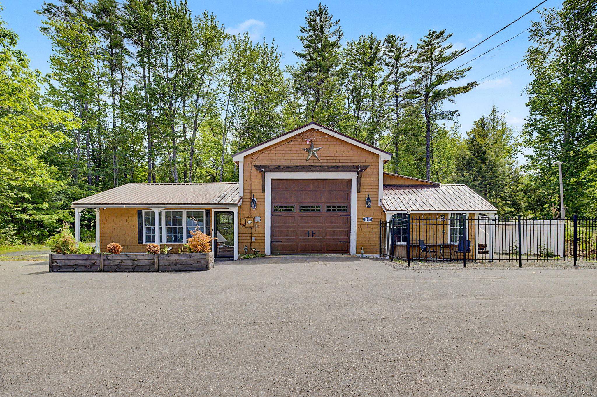 1287 Bearcamp Hw, Tamworth, NH 03883