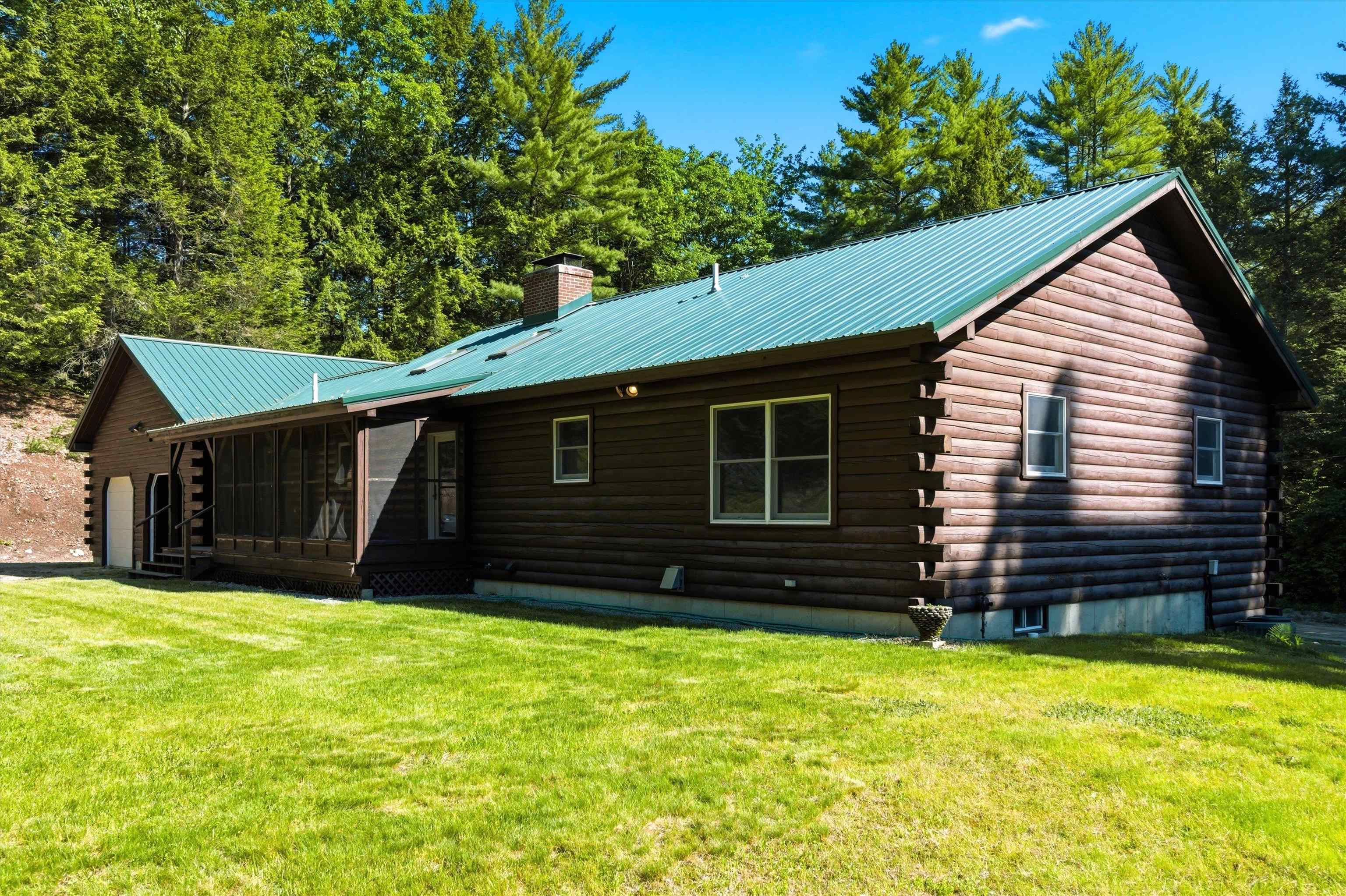 20 Mccollum Rd, New Boston, NH 03070