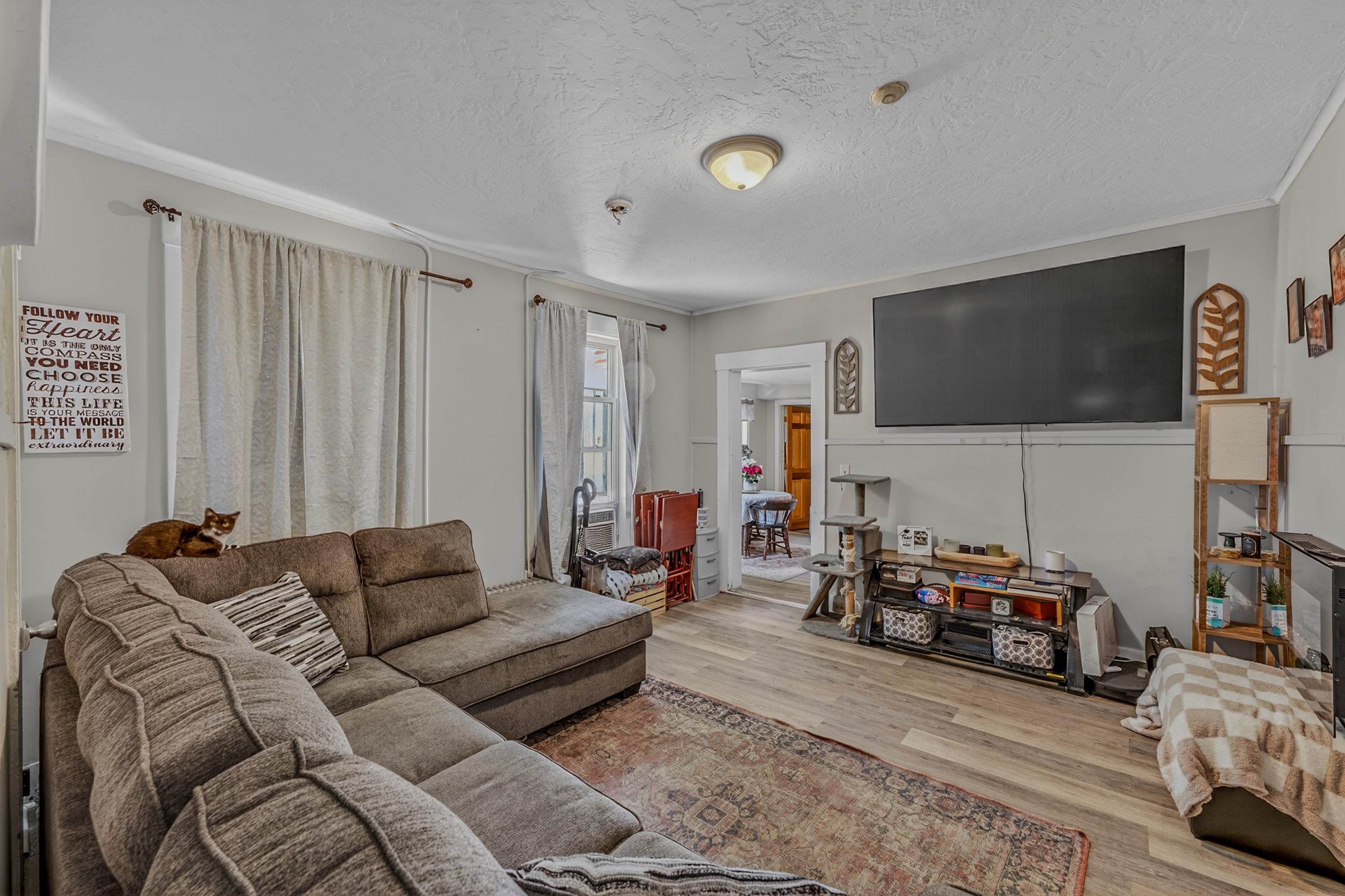 22 West St, Laconia, NH 03246