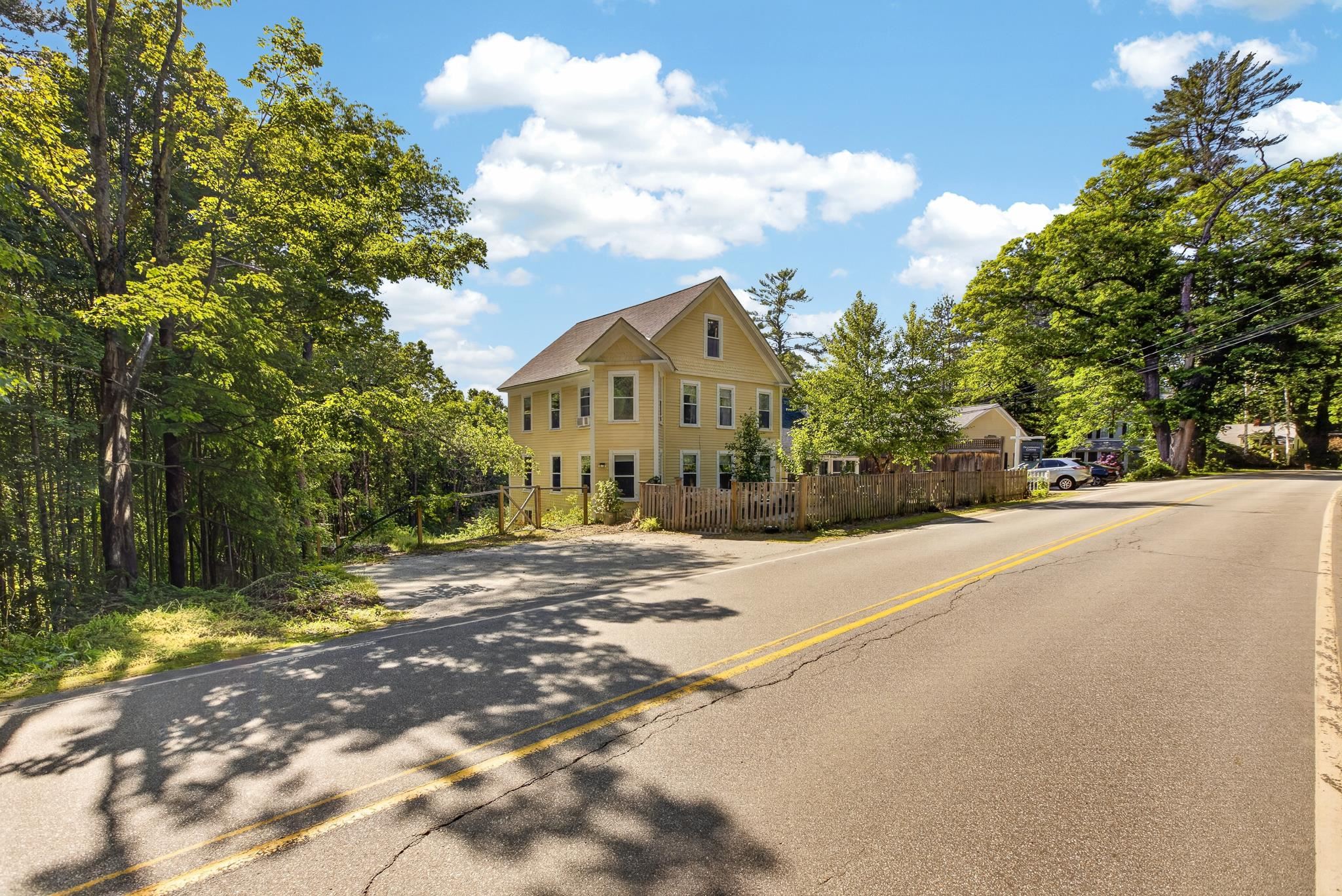 17 Forest Rd, Hancock, NH 03449