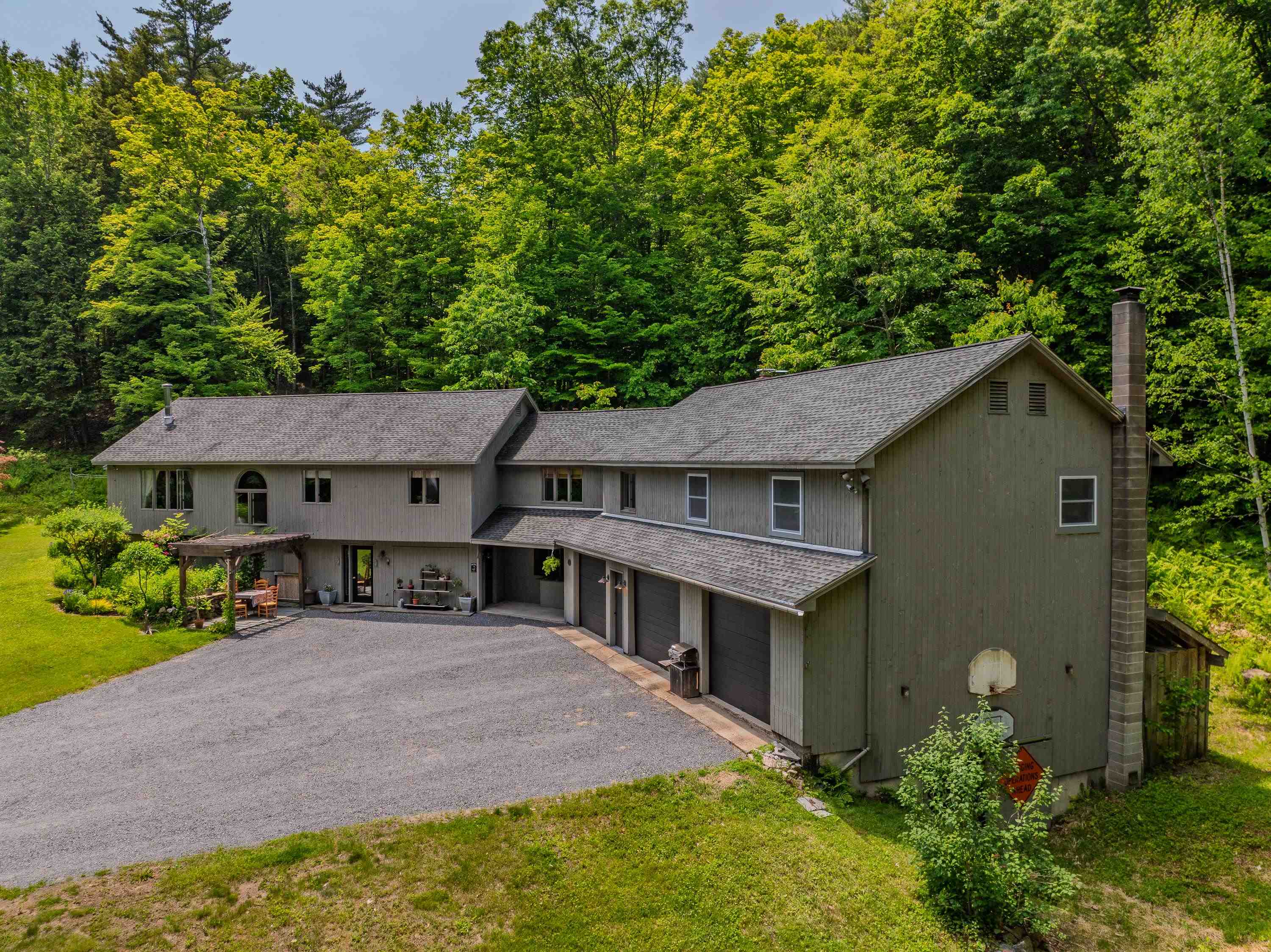 29 Wooley Pasture Rd, Plymouth, NH 03264
