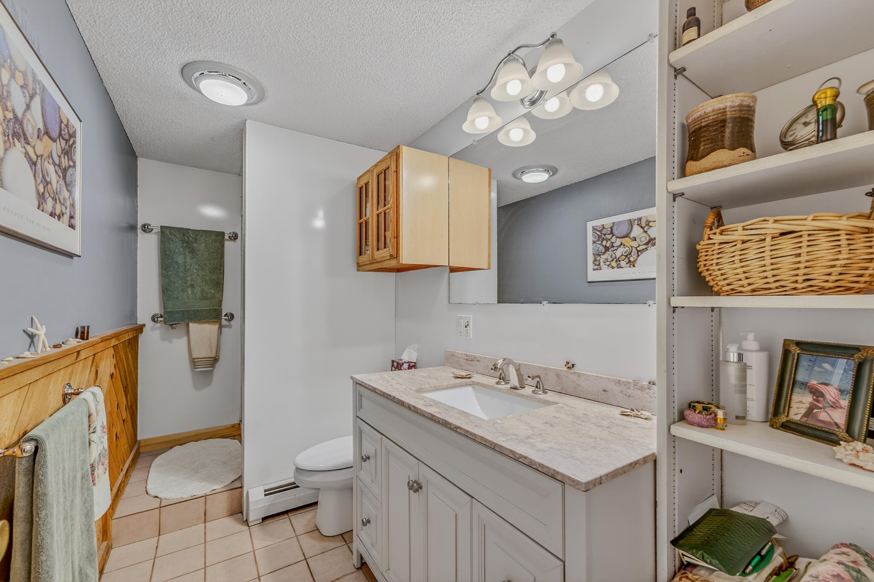 Primary Bath 25505400