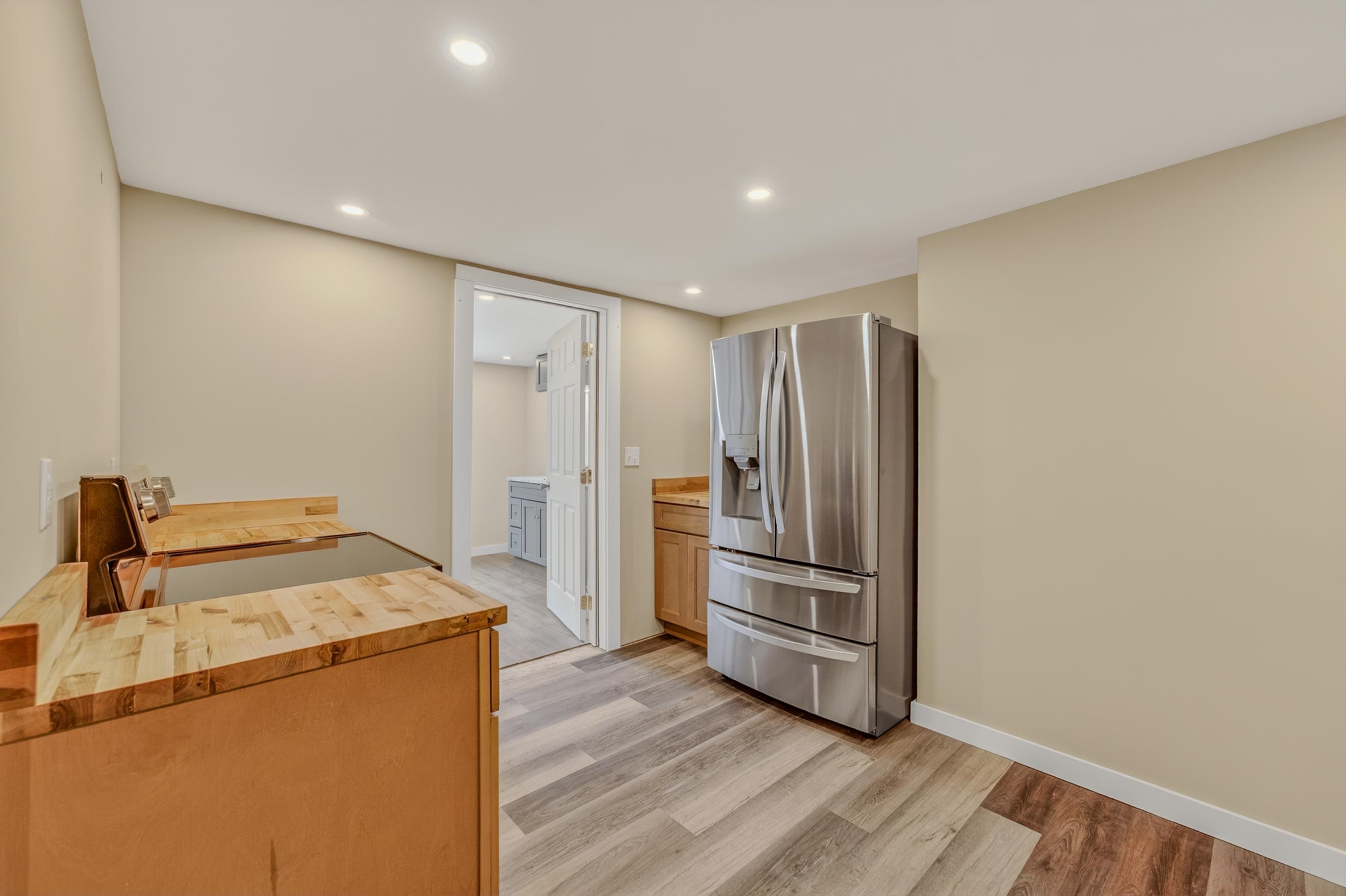 ADU Kitchen 25505434
