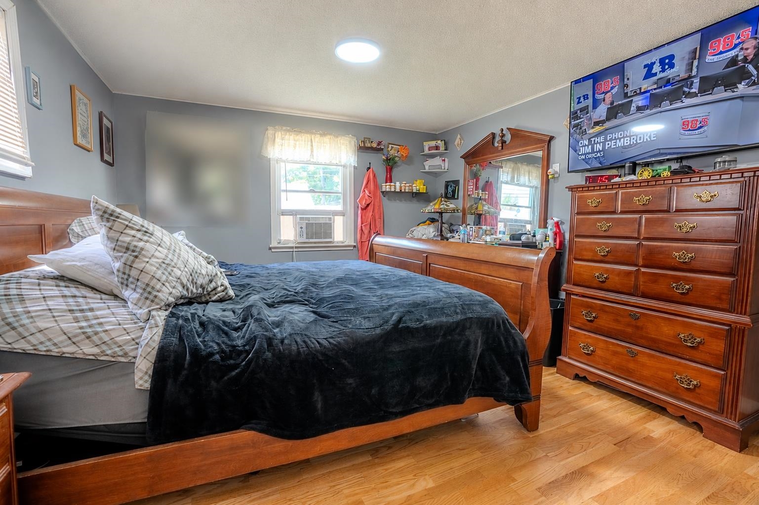 5 Russell St, Rochester, NH 03867