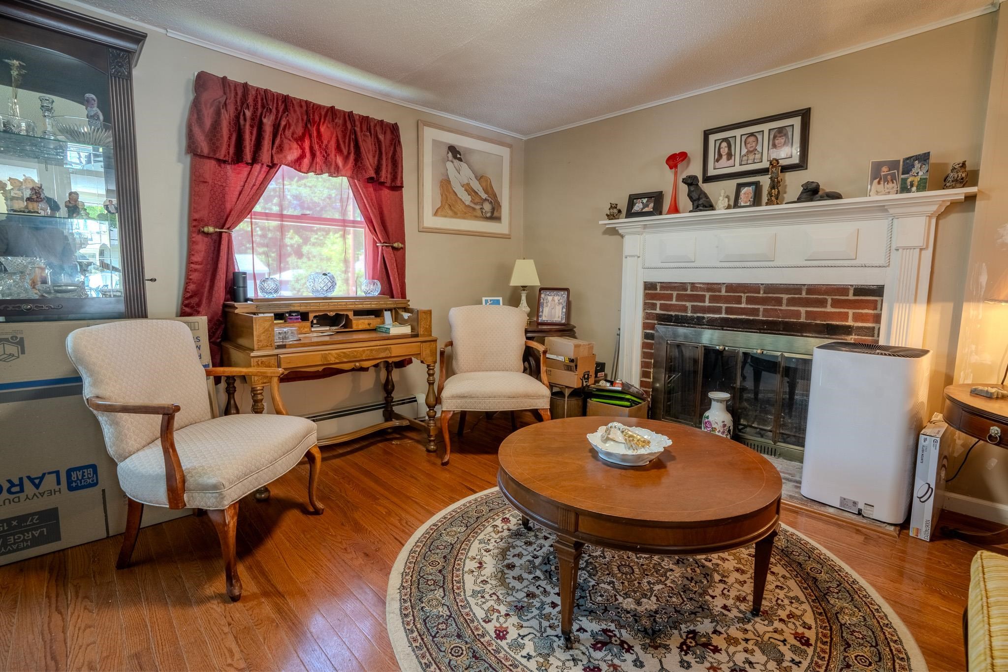 5 Russell St, Rochester, NH 03867