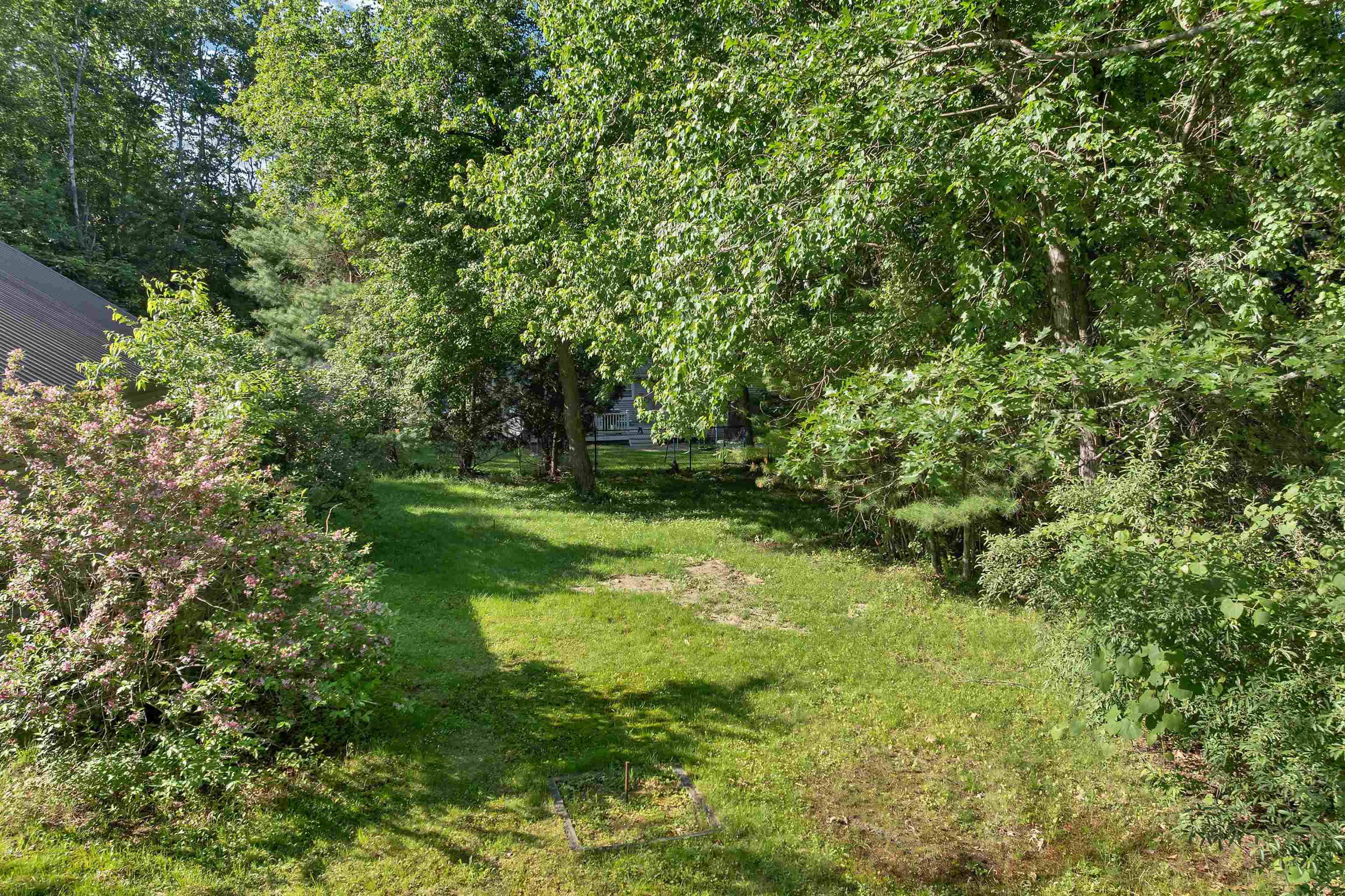 3 Carter Rd, Merrimack, NH 03054