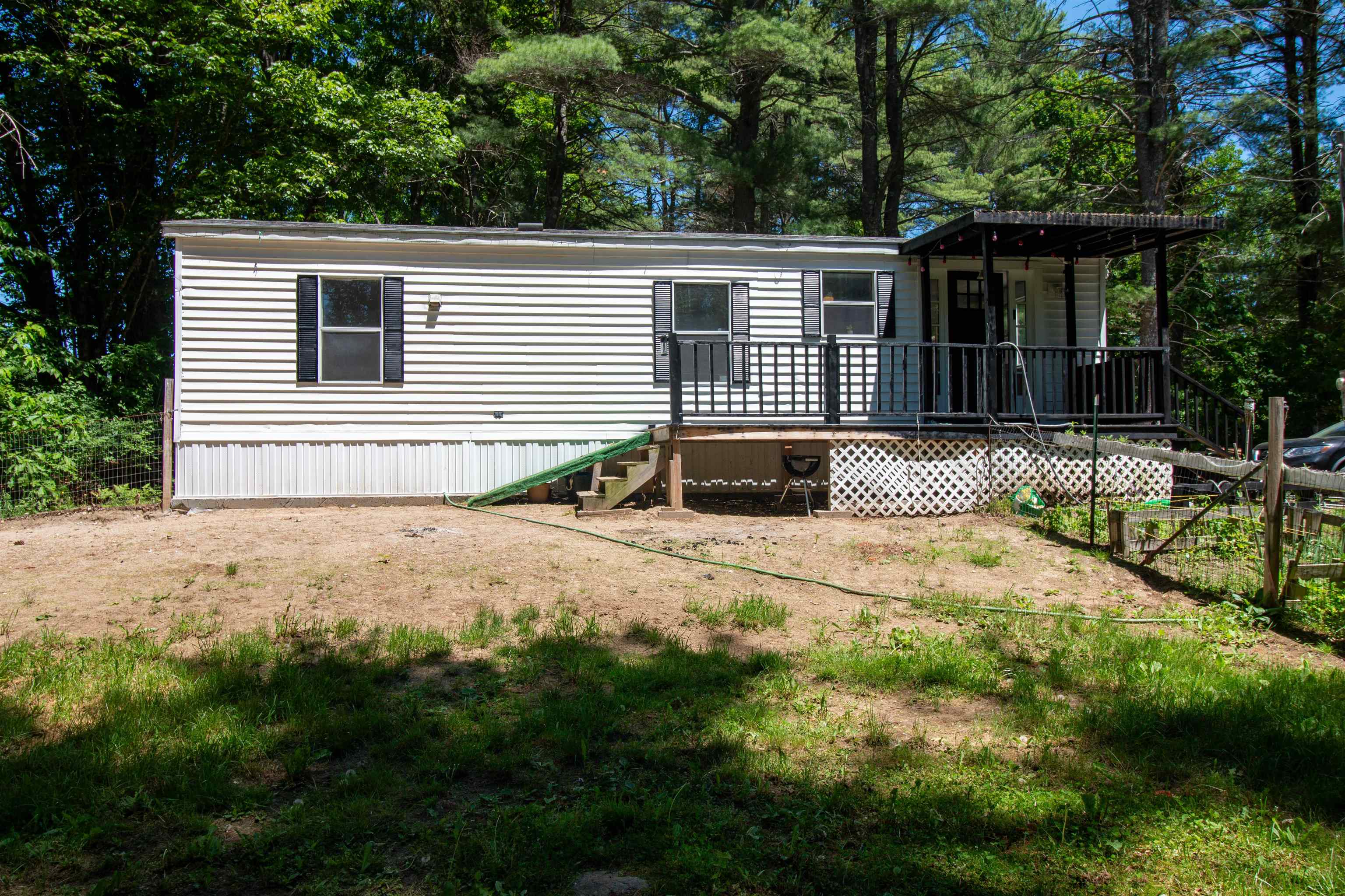 22 Aspen Ln, Danbury, NH 03230