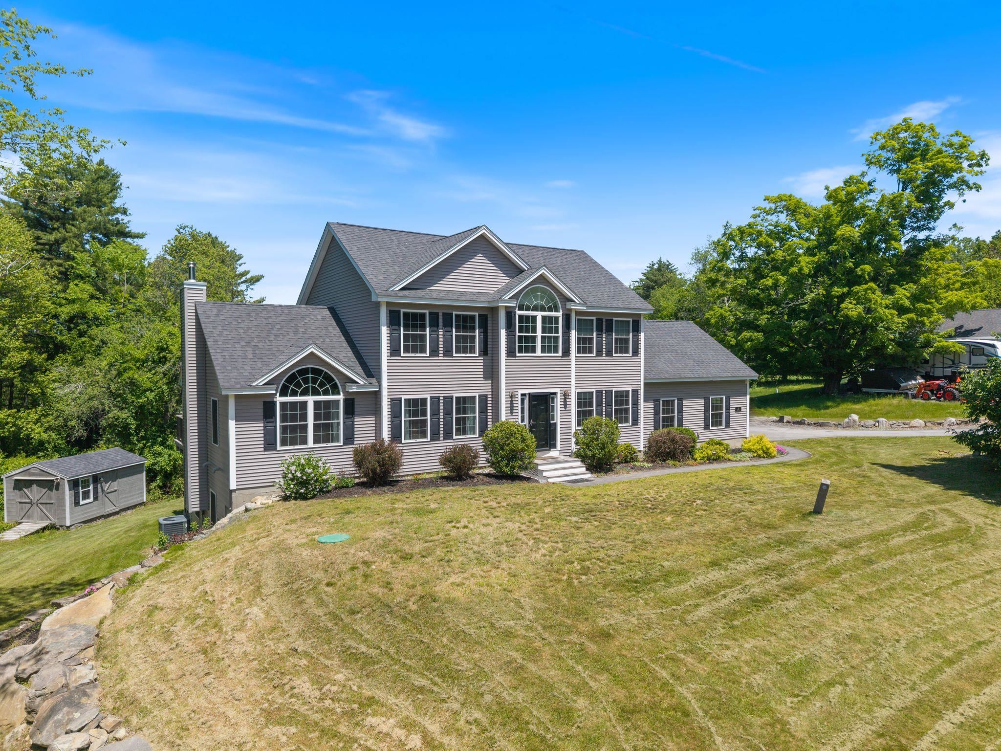 218 Grant Rd, Newmarket, NH 03857