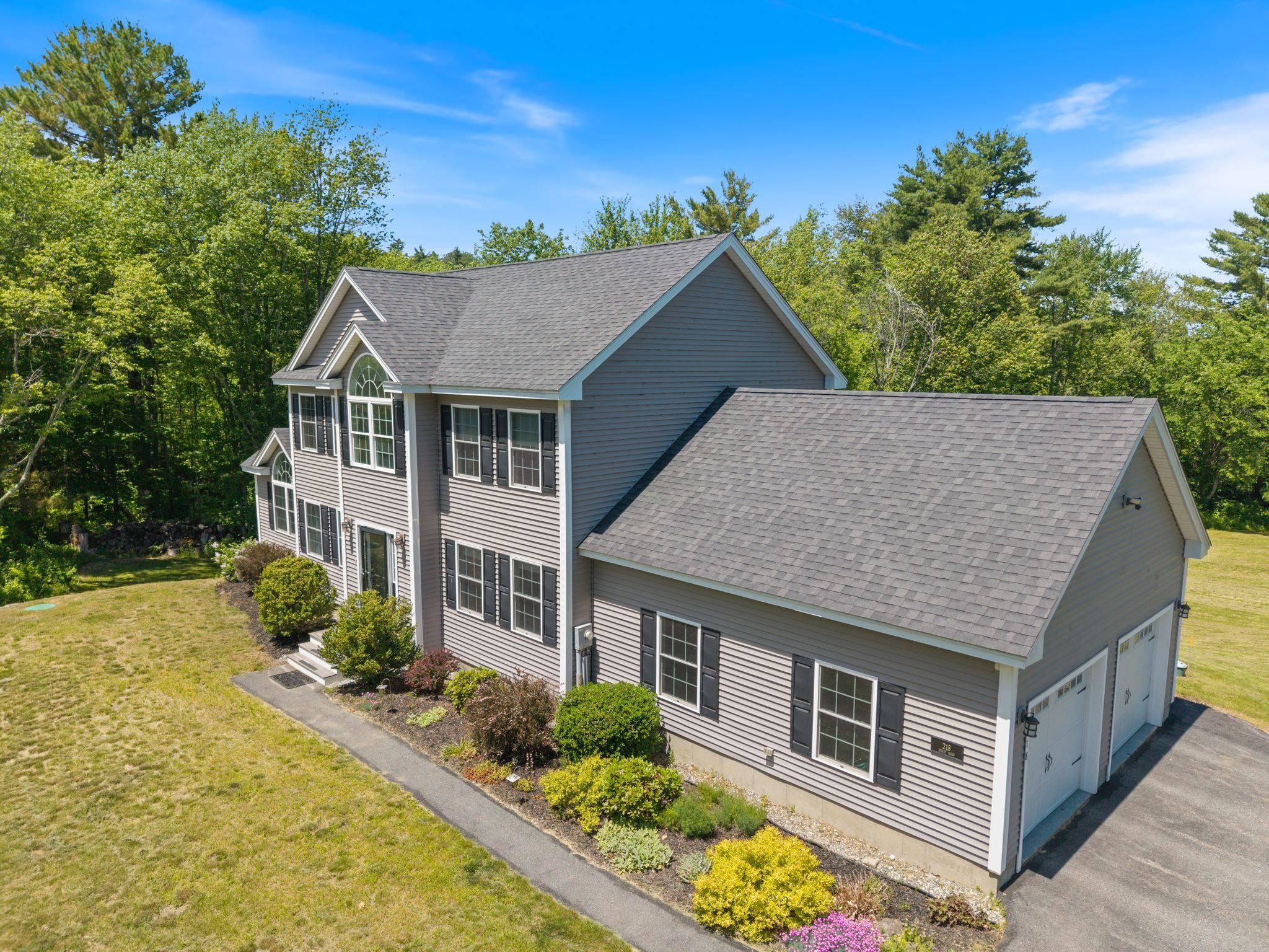 218 Grant Rd, Newmarket, NH 03857