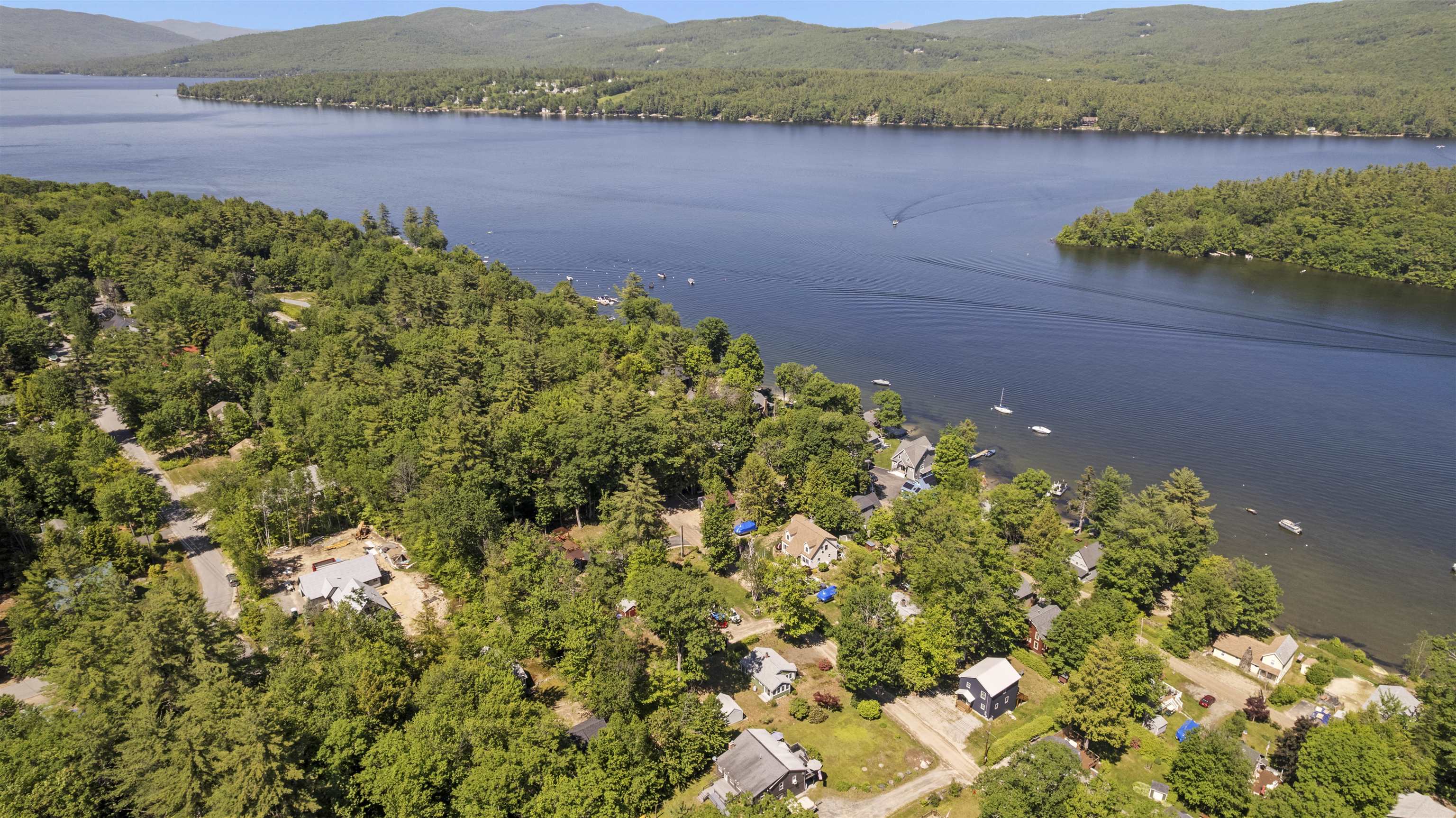 65 Lakeview Ave, Bristol, NH 03222