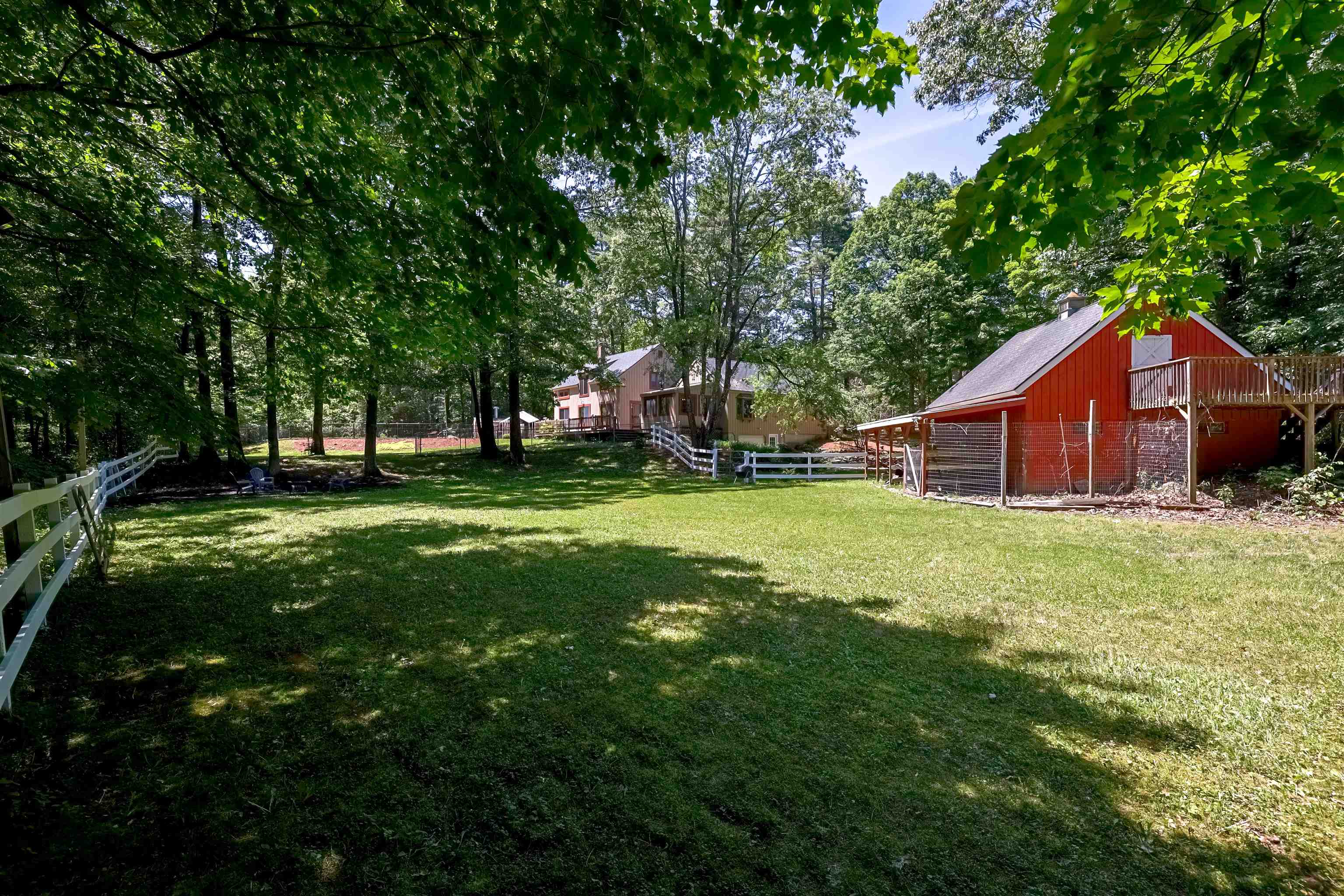 51 Baxter Rd, Hollis, NH 03049