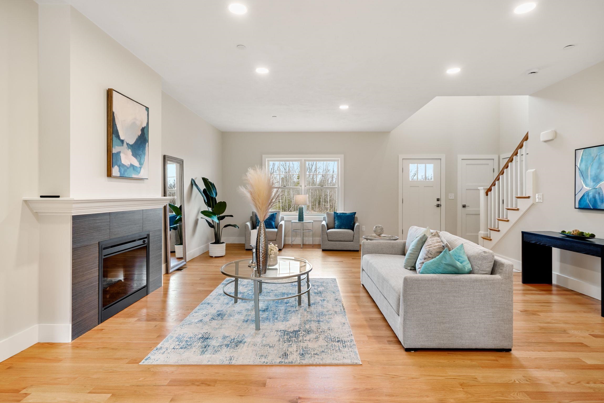 69 Driftwood Cir #26, Sandown, NH 03873