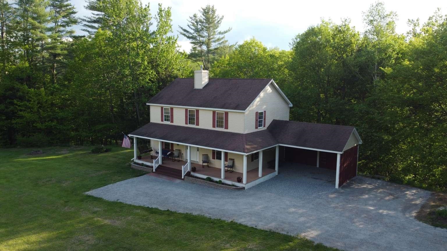 VILLAGE OF PROCTORSVILLE IN TOWN OF CAVENDISH VT&nbsp;Home for sale $$589,000 | $277 per sq.ft.
