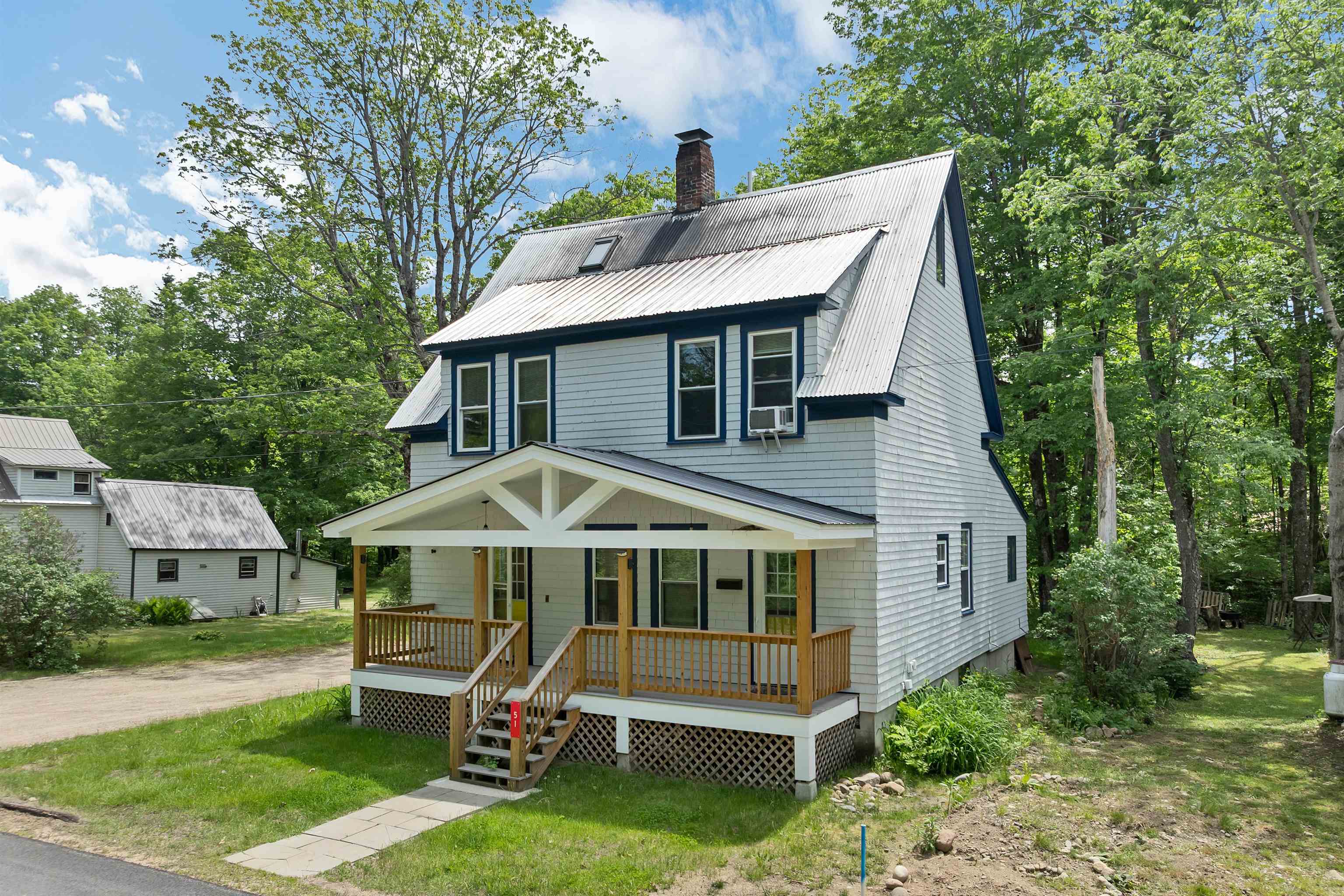 51 Grove St, Bartlett, NH 03812