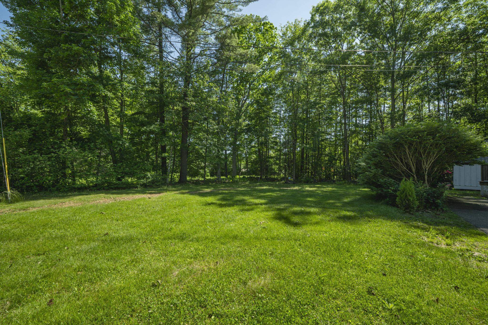 38 Duffy St, Franklin, NH 03235