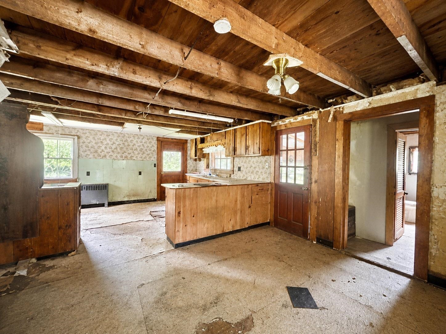 190 Ashuelot St, Winchester, NH 03470