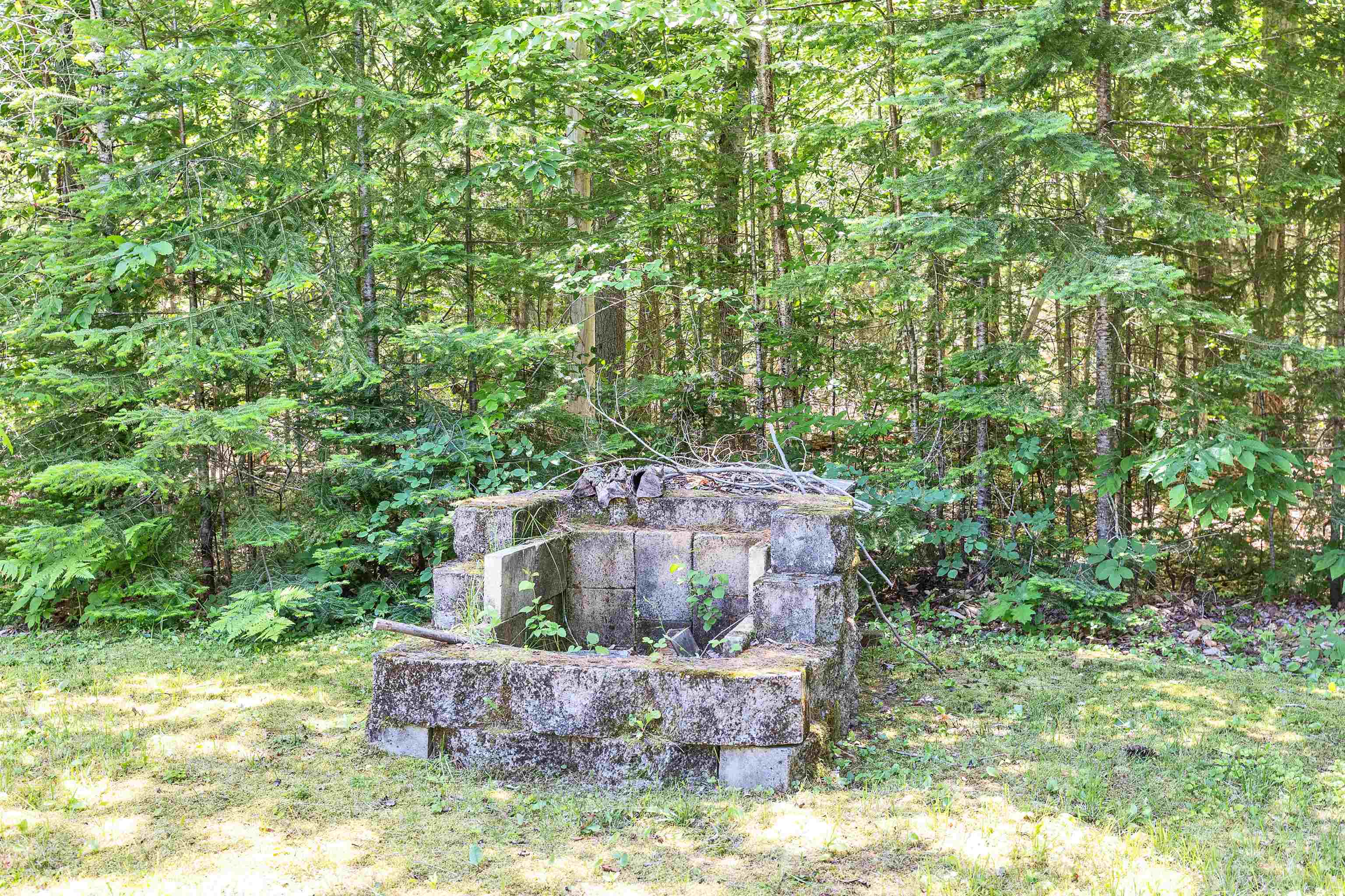 43 Brook Dr, Stoddard, NH 03464
