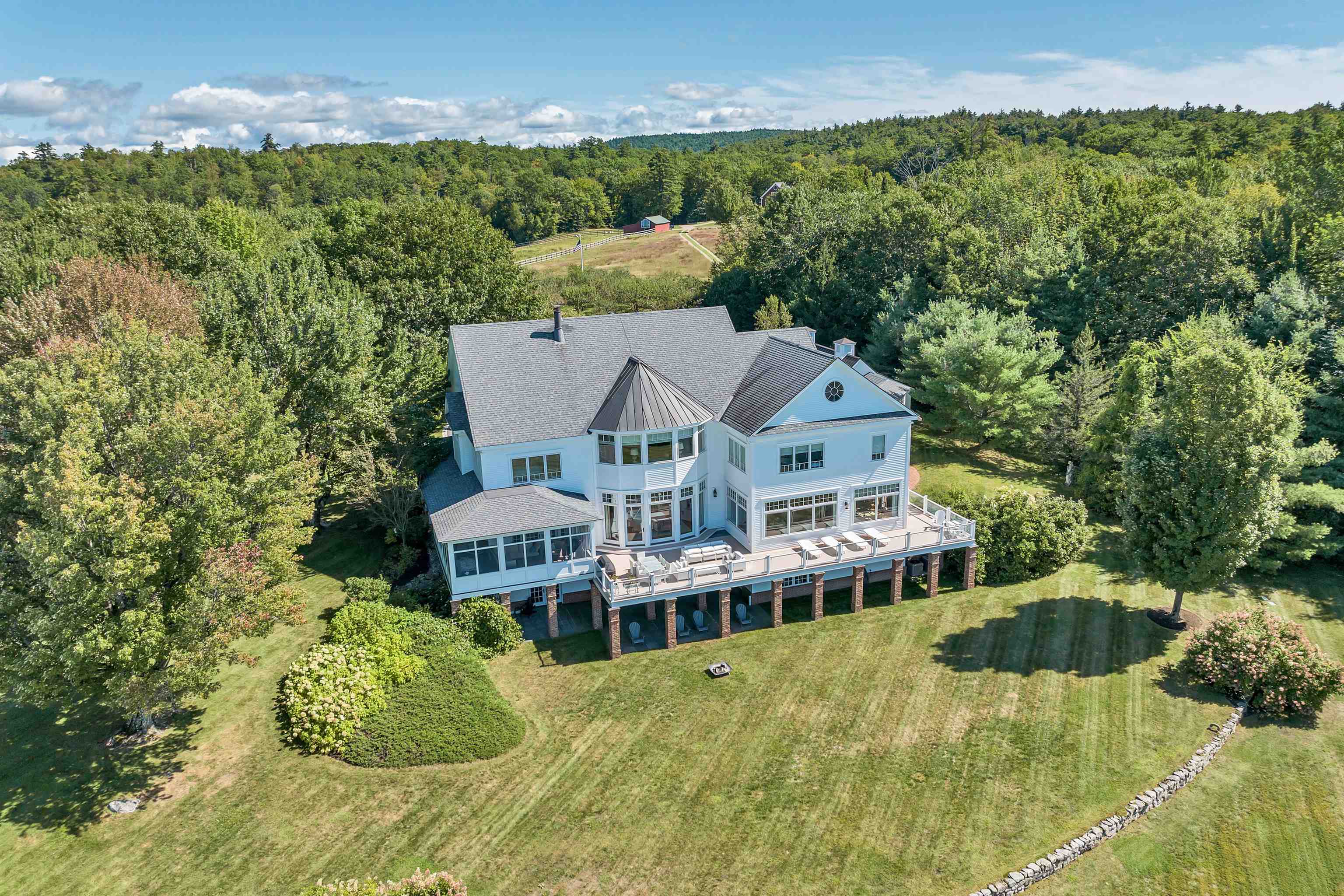 137 Brown Rd, Tuftonboro, NH 03816