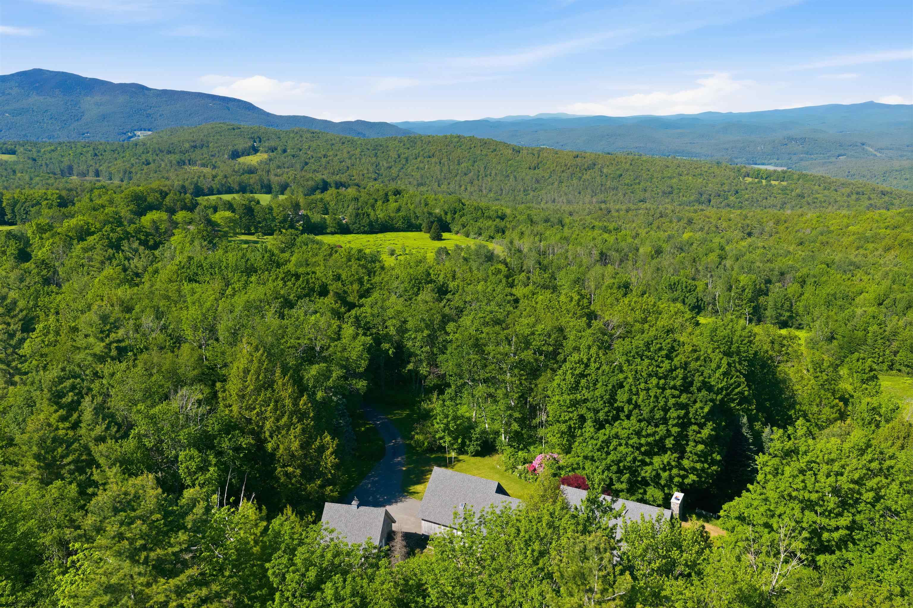 Privately situated on 11.9 acres, in Weathersfield Vermont 25498144