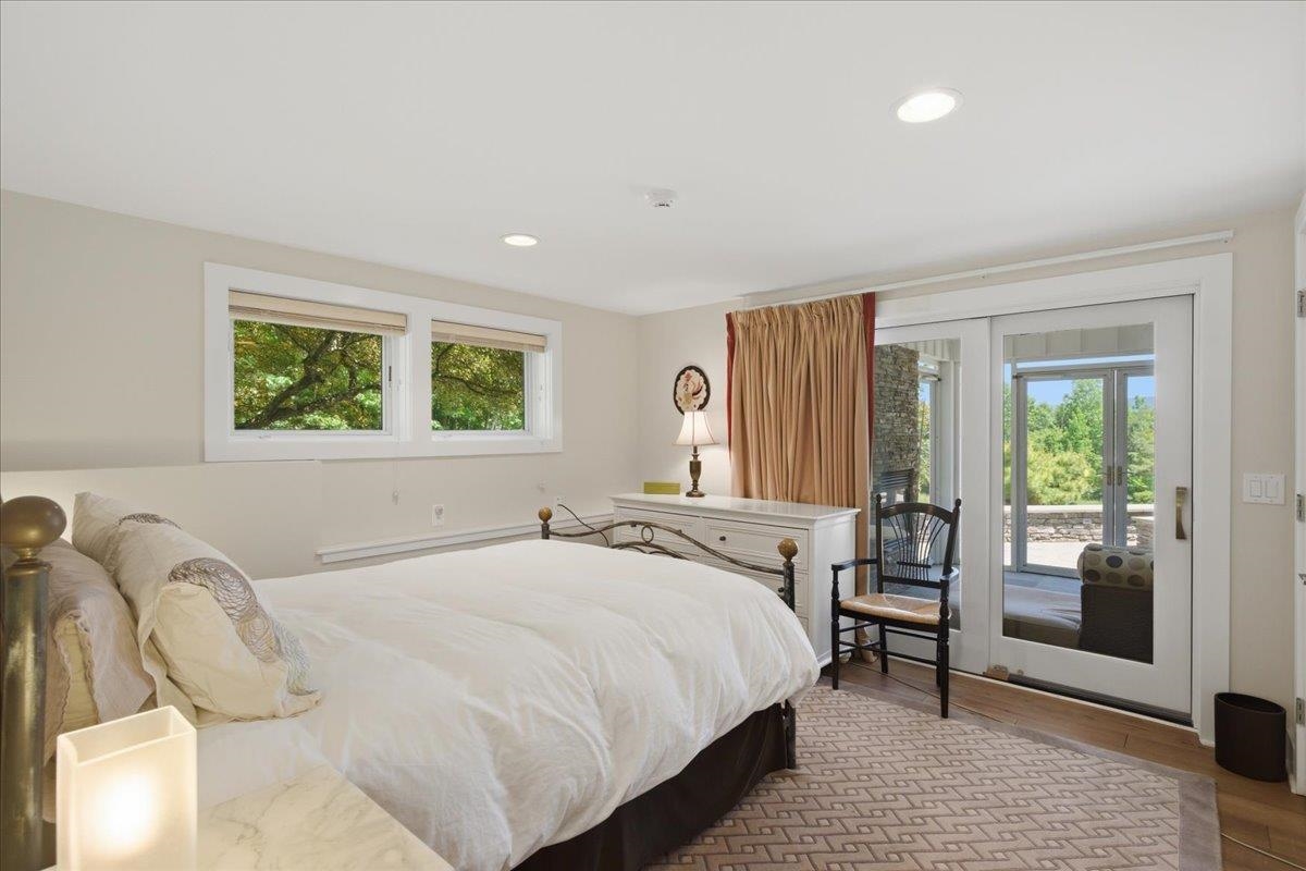 Property photo 44