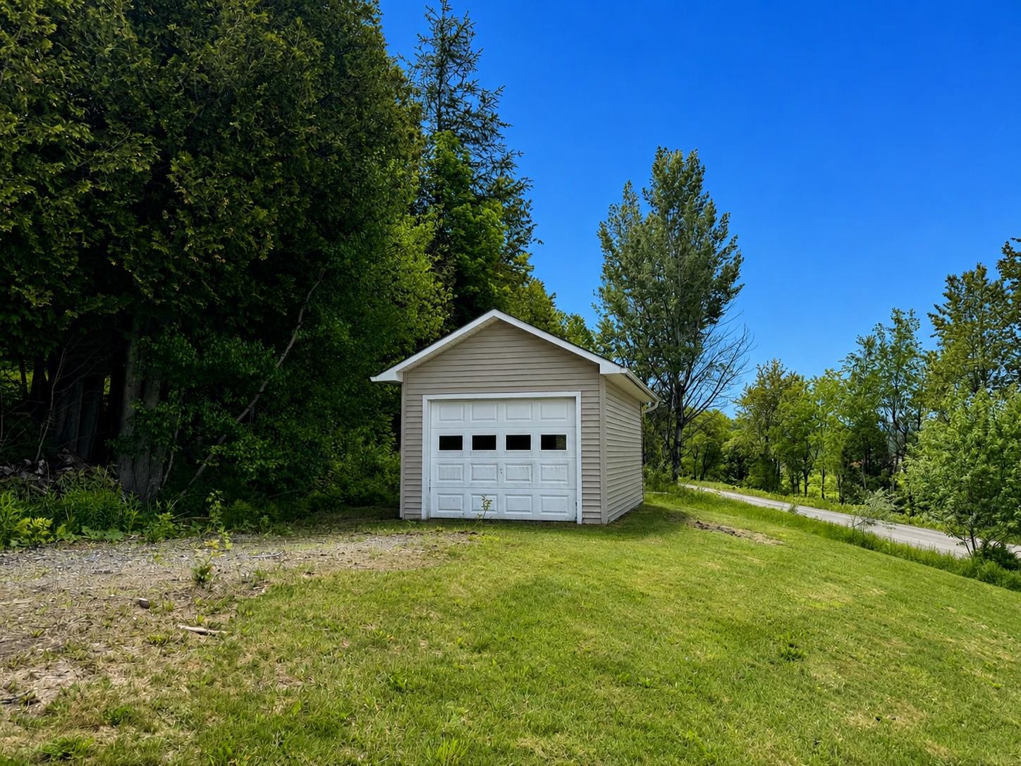 Property photo 25
