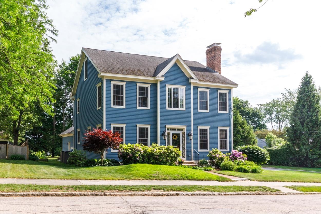 119 Lexington Ave, Manchester, NH 03104