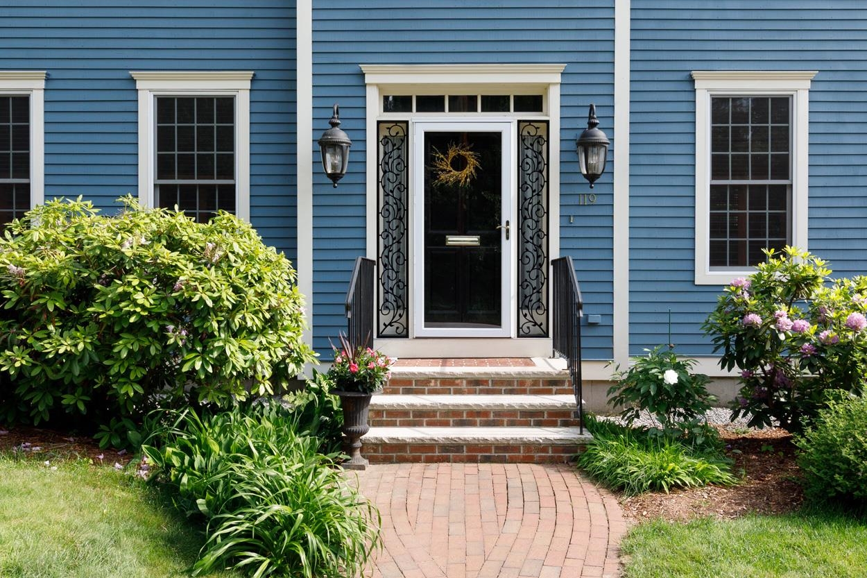 119 Lexington Ave, Manchester, NH 03104