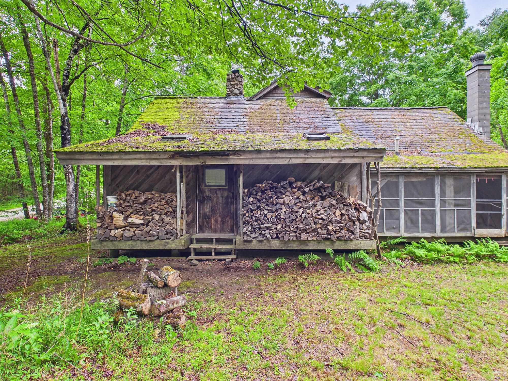 699 Kinsman Rd, Grafton, NH 03240