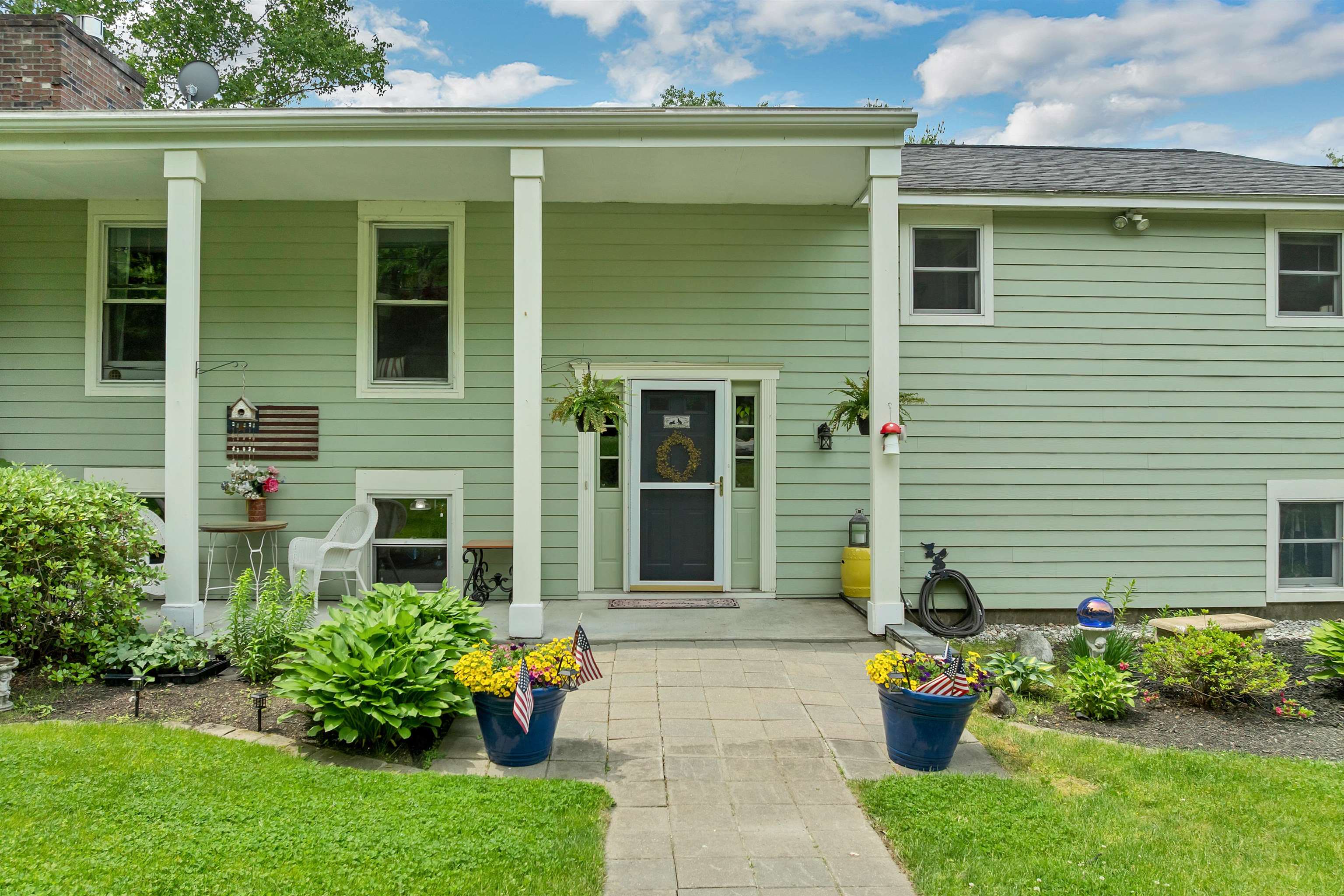 7 Barnard Ridge Rd, Meredith, NH 03253