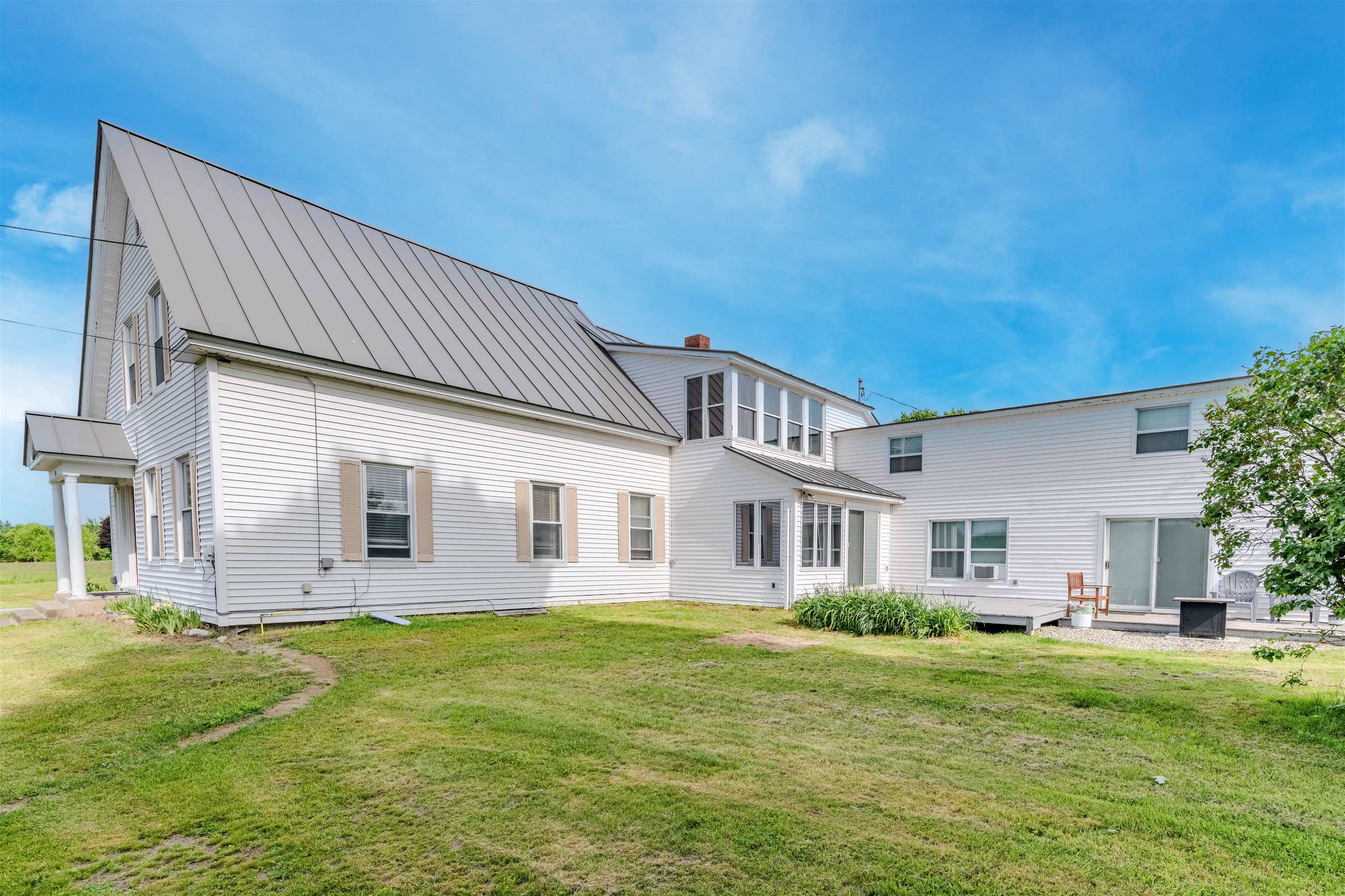 343 Benton Rd, Haverhill, NH 03774
