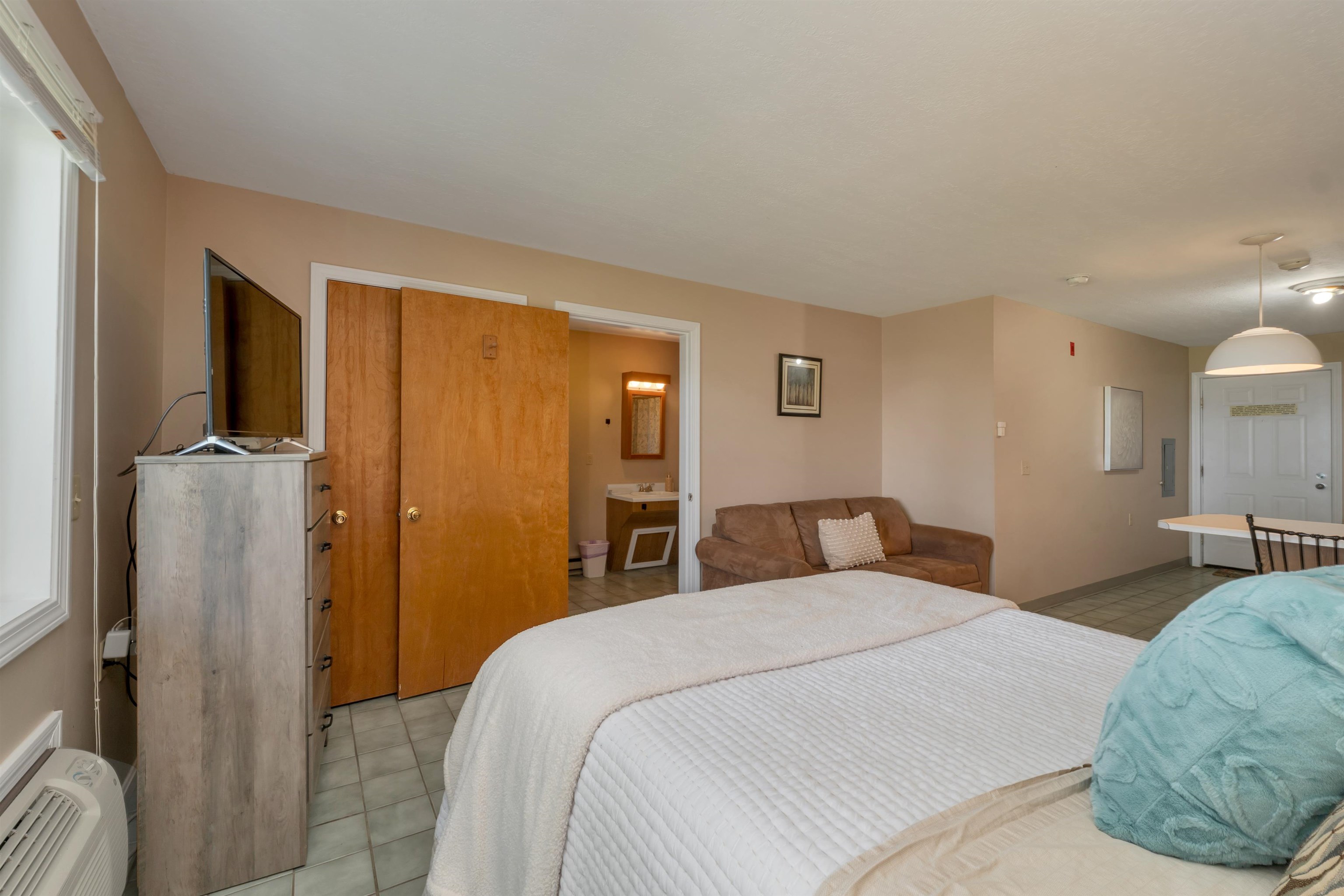 115 Weirs Rd #109B, Gilford, NH 03249