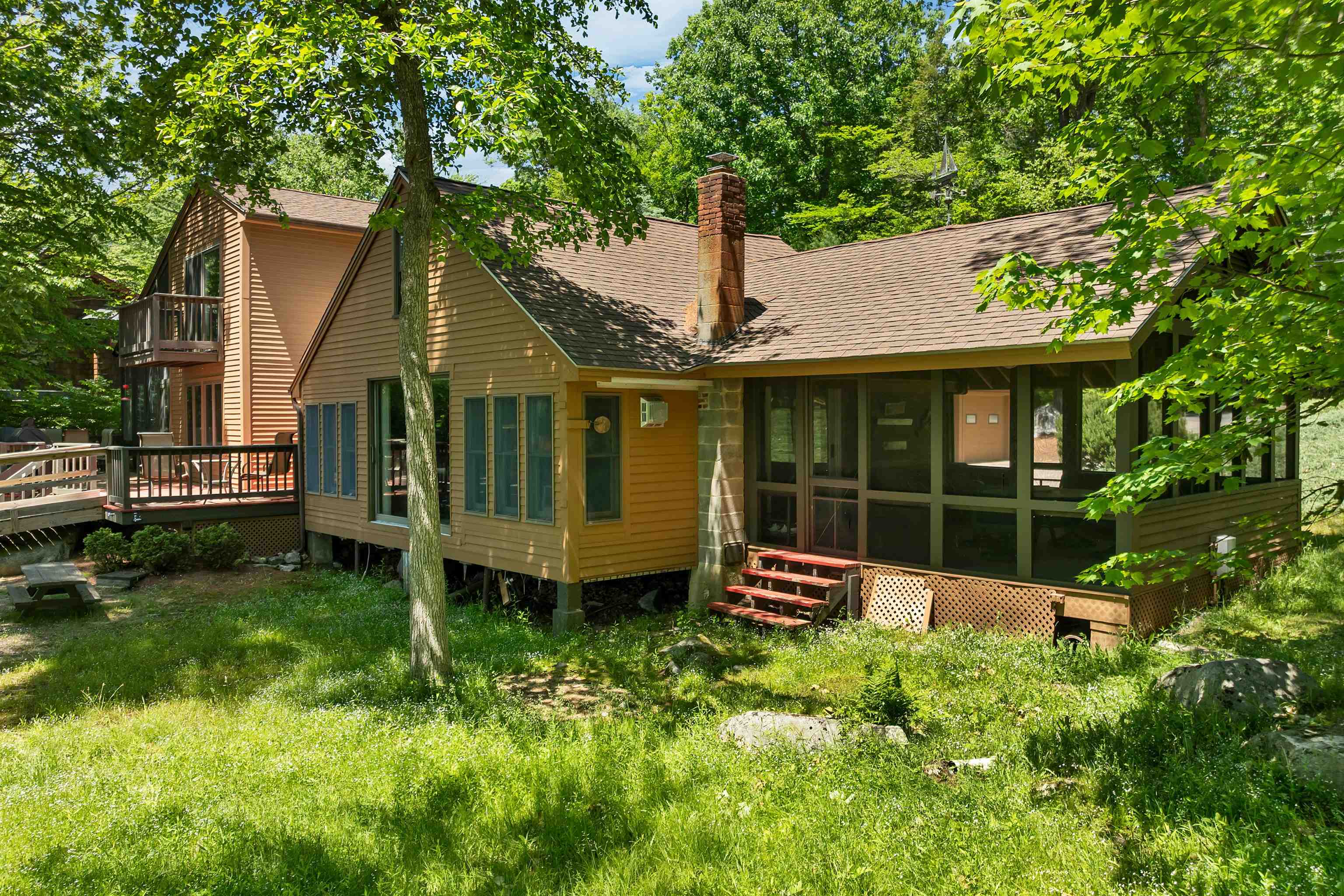 82 Woodlands Rd, Alton, NH 03810